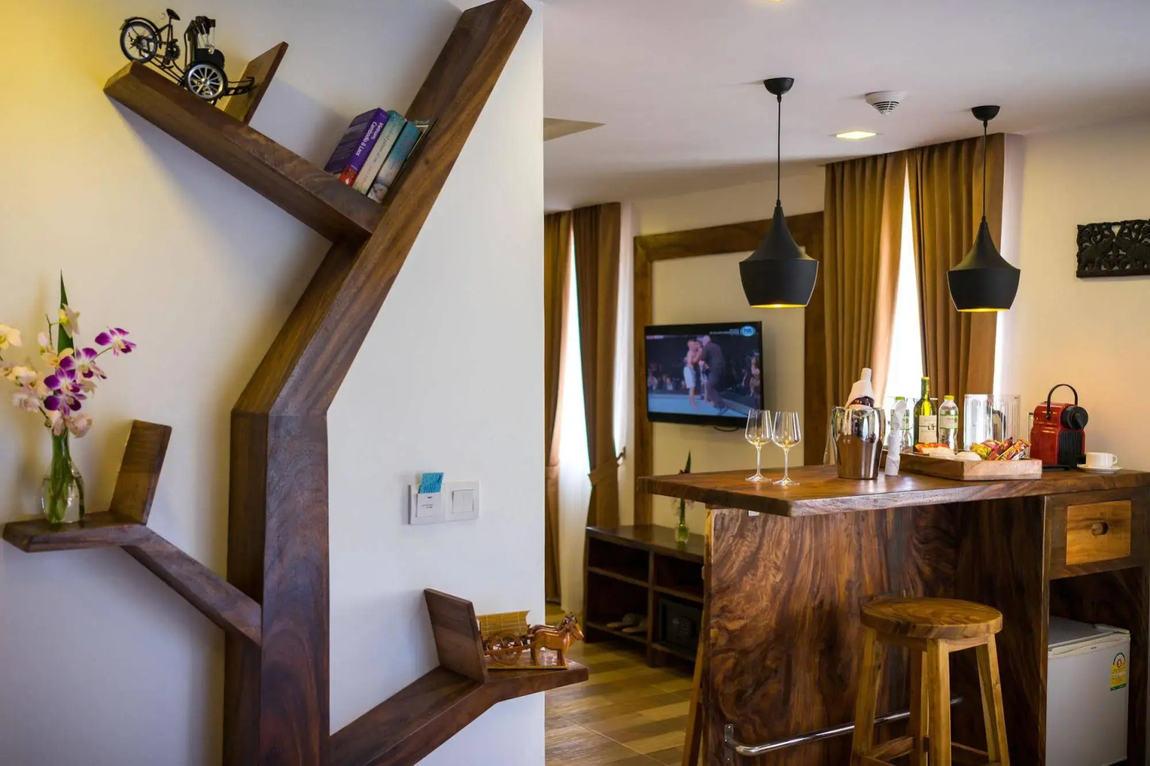 Les Bambous Luxury Hotel