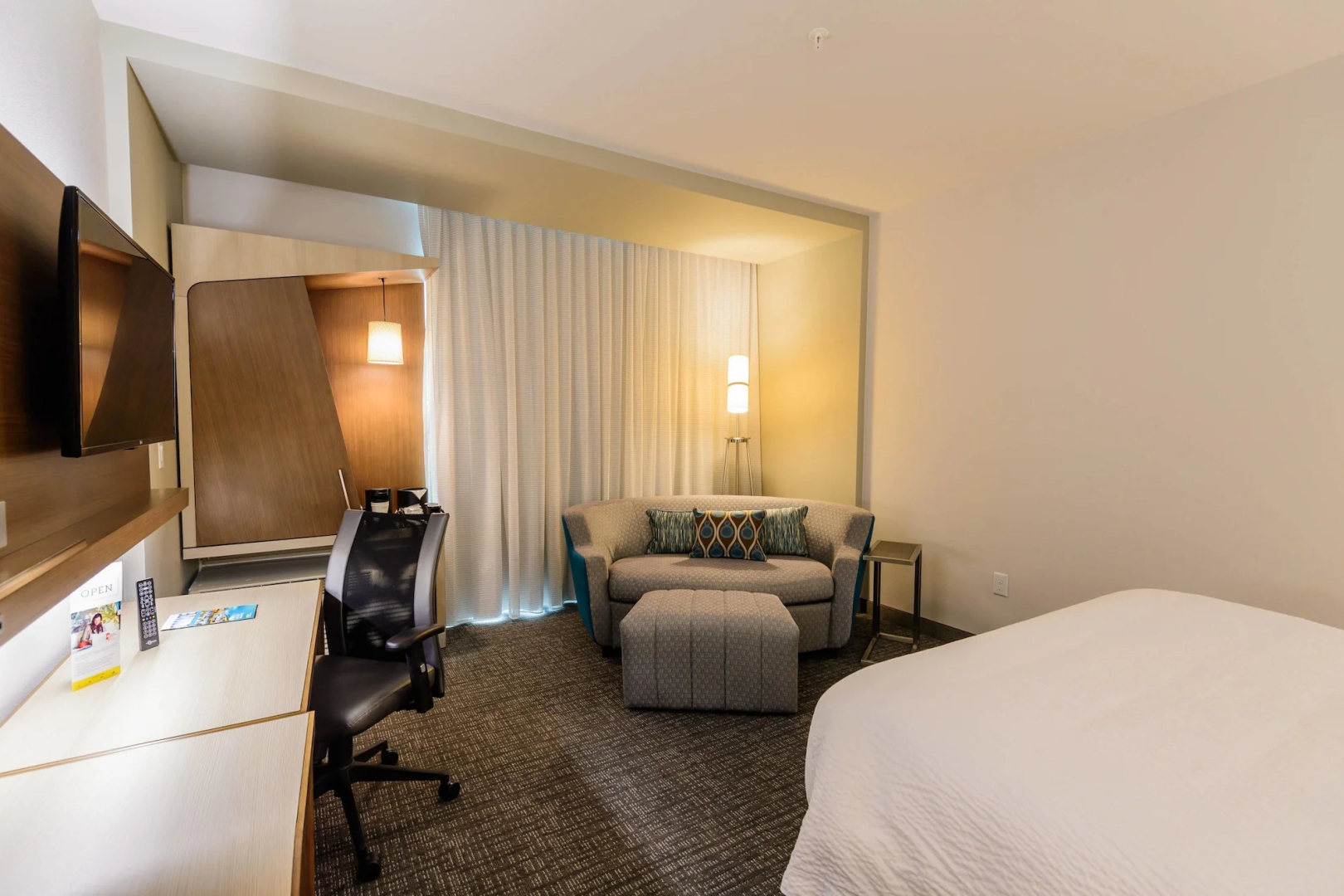 Courtyard by Marriott Lake Jackson