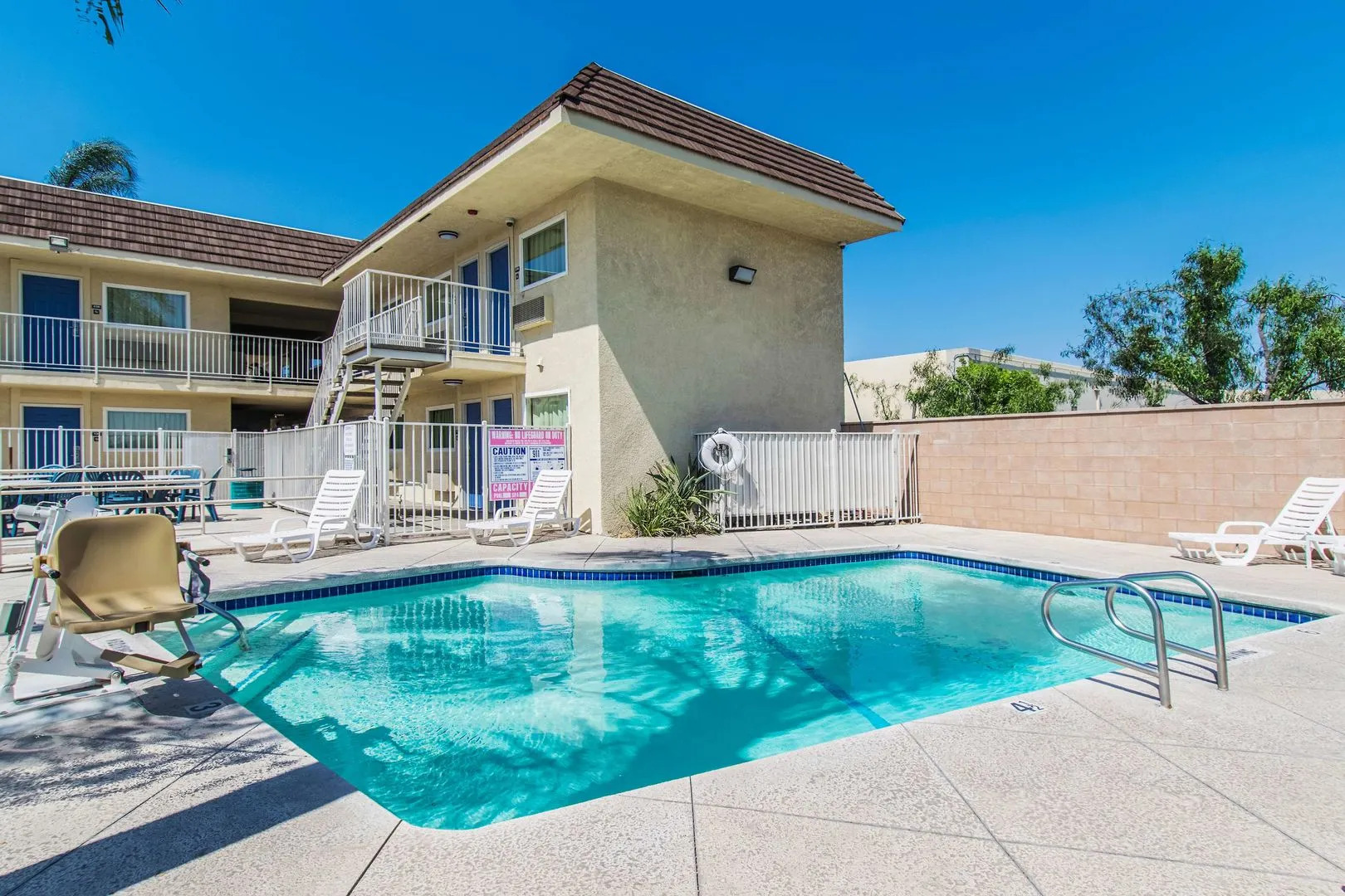 Motel 6 Ontario, CA - Airport