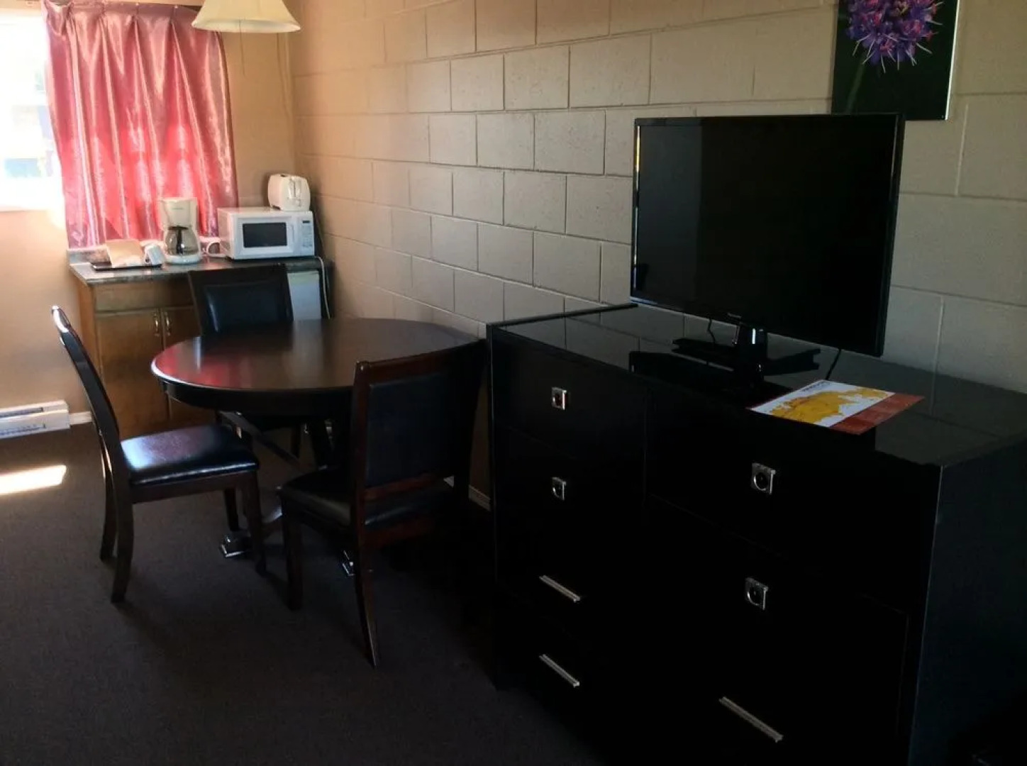 Ucluelet Wildwood Inn