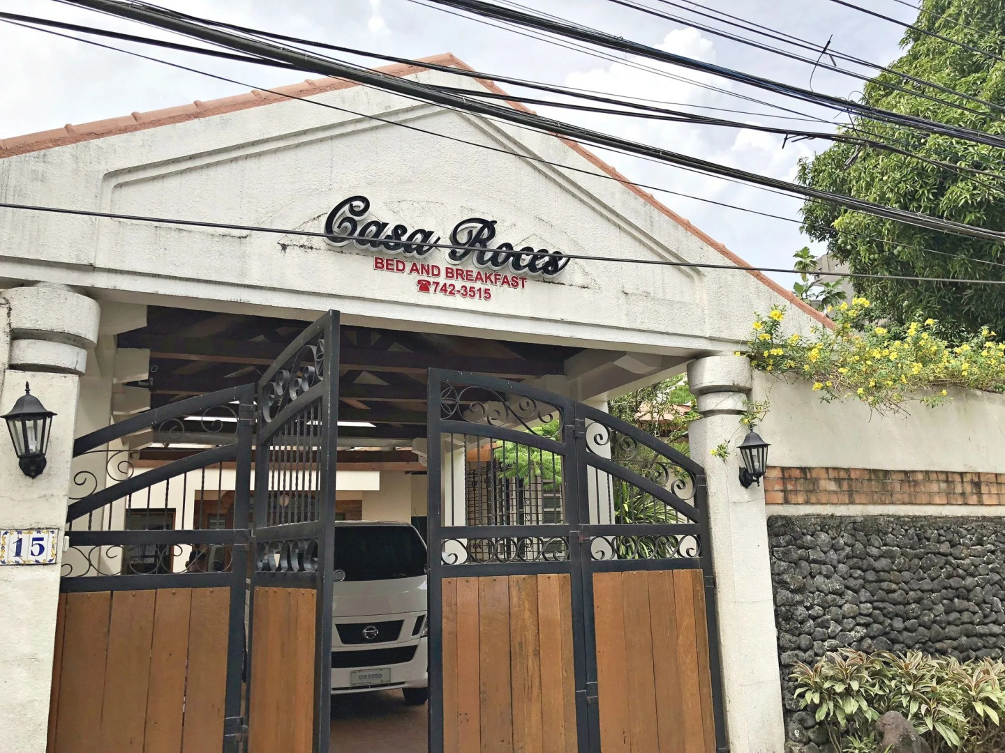 Casa Roces Bed and Breakfast