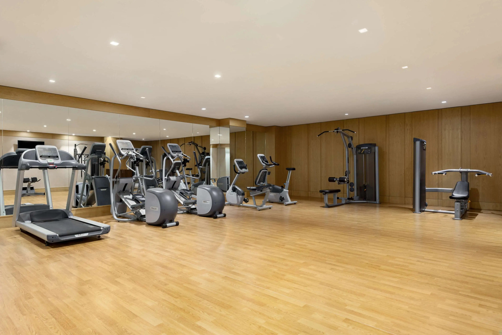 Radisson Hotel Muscat Panorama