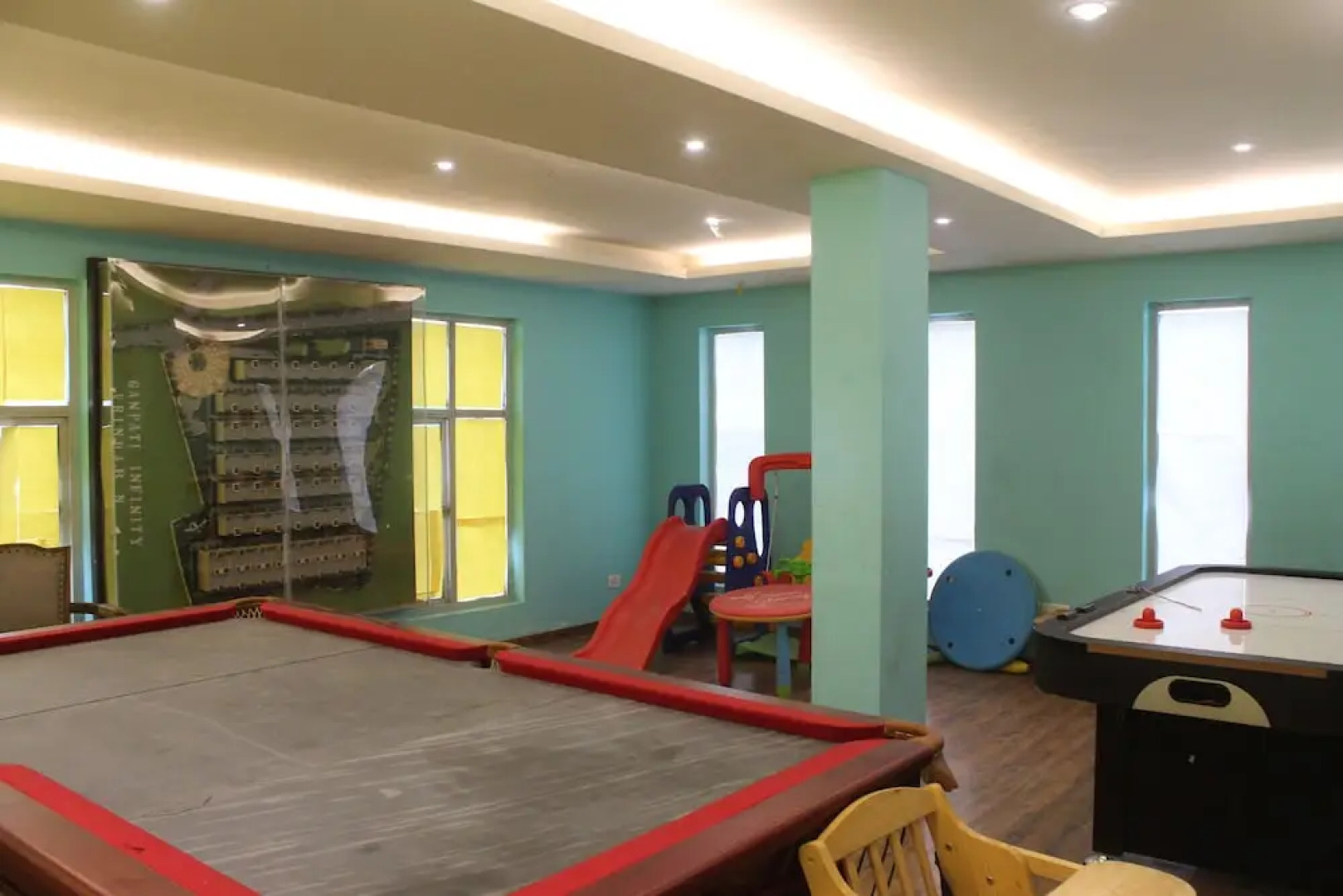 Bankey Bihari Holiday Homes By Naavagat