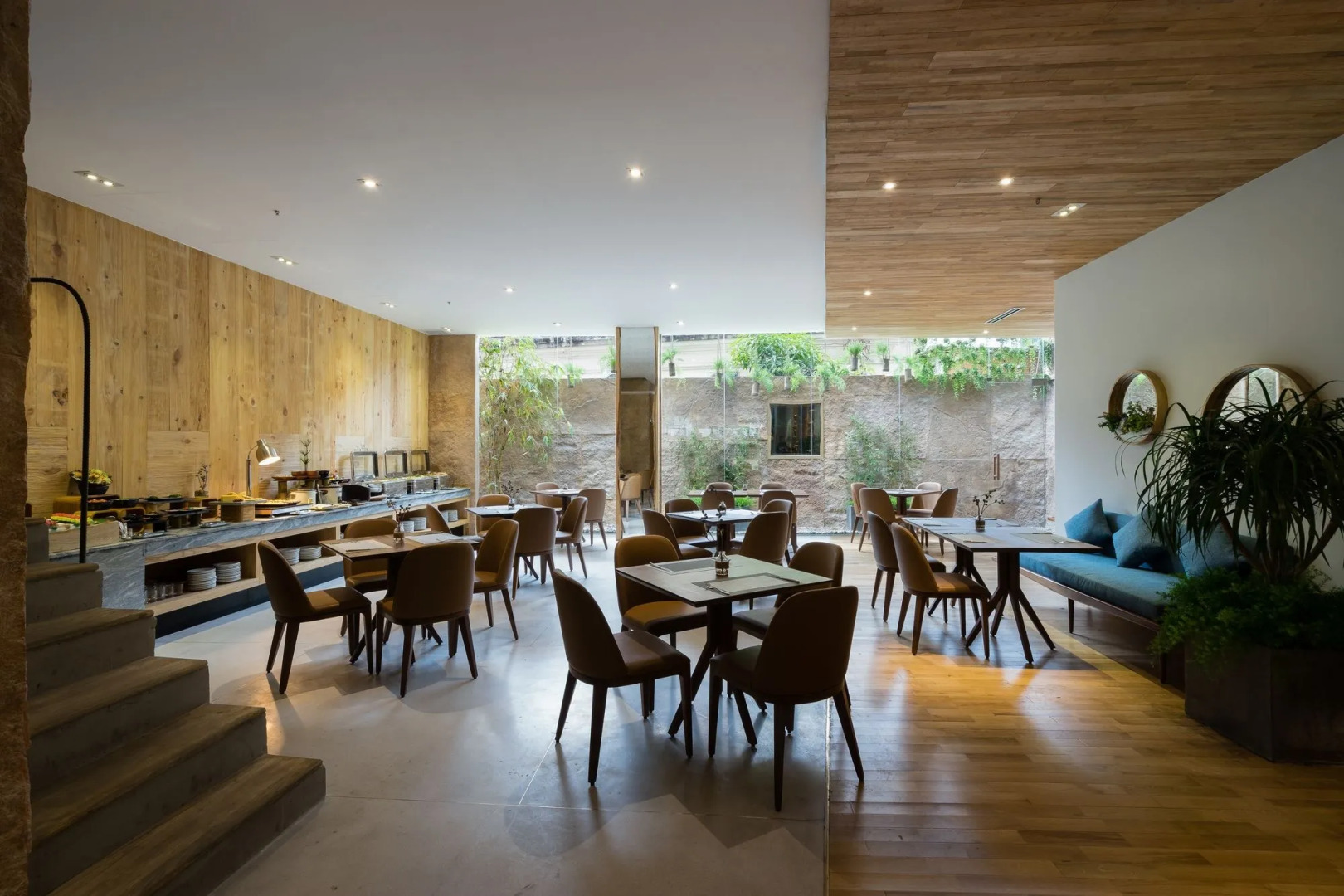 Silverland Yen Hotel