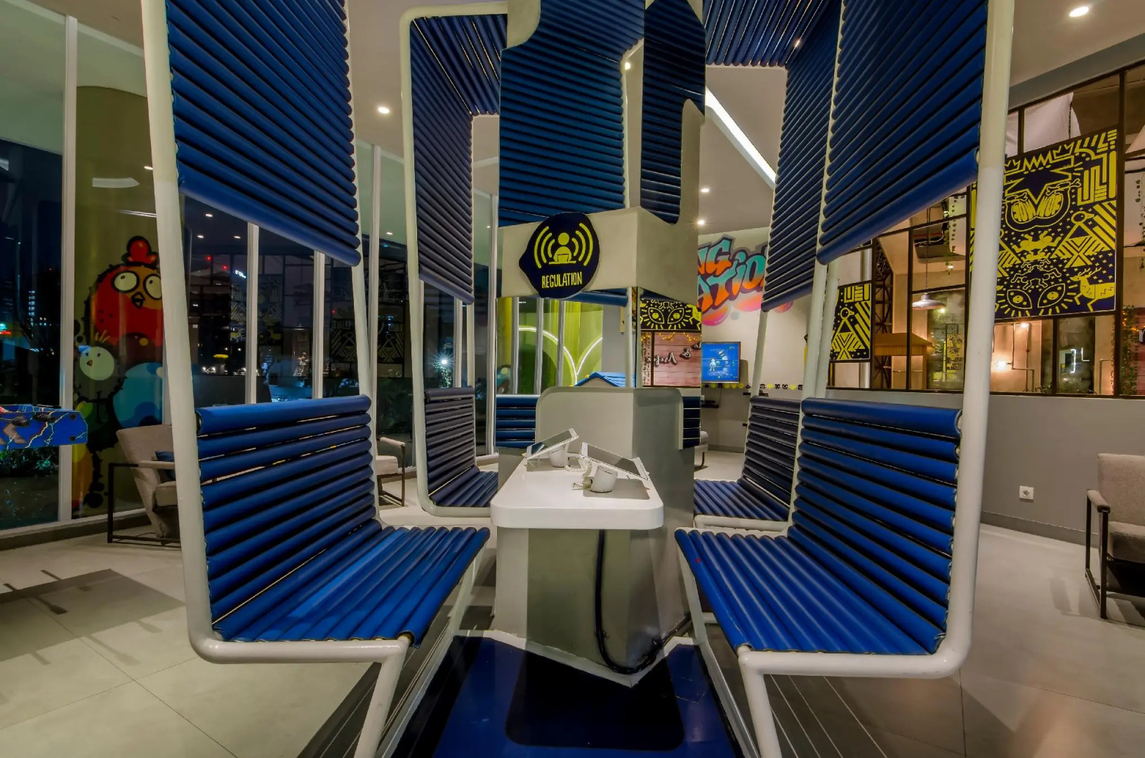 YELLO Hotel Jemursari Surabaya