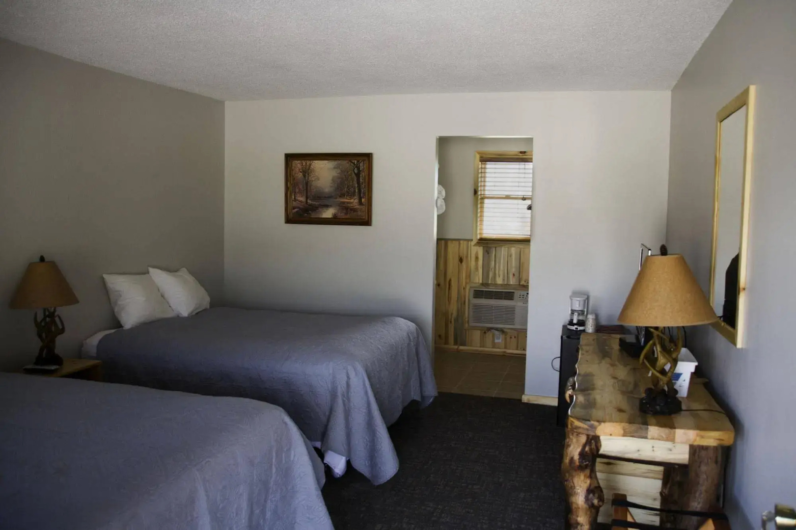 Yellowstone Valley Inn