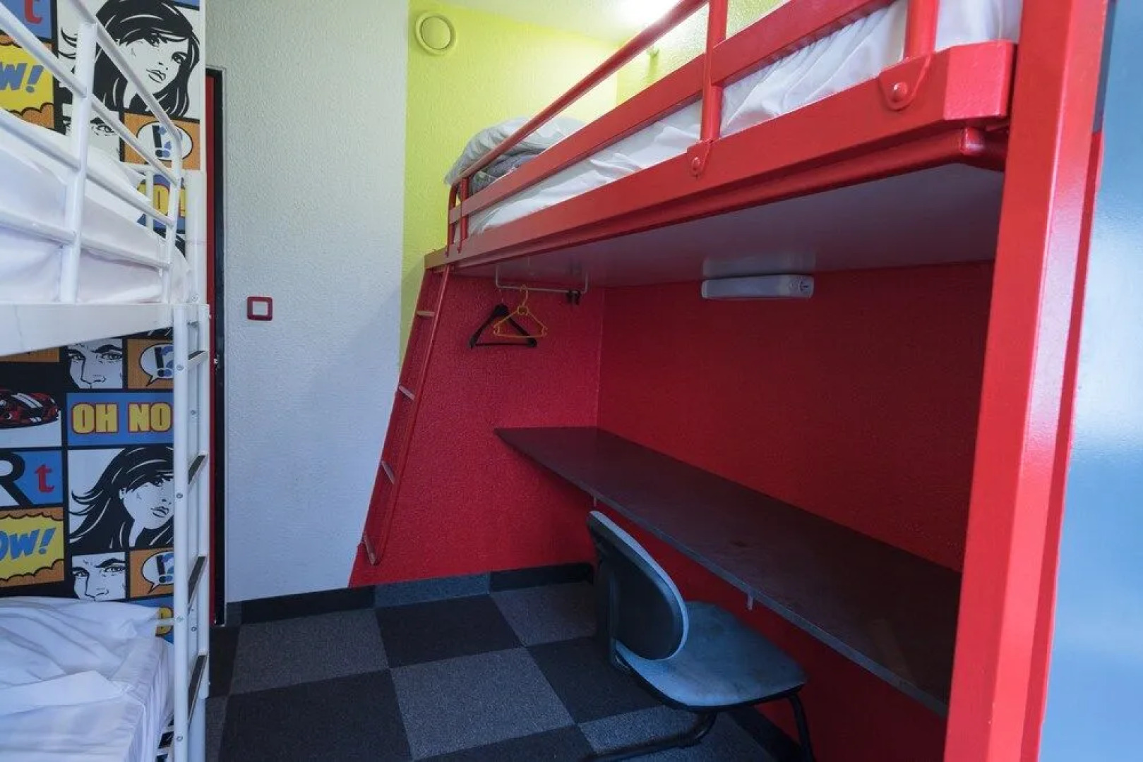 Lemon Hotel - Mery sur Oise/Cergy