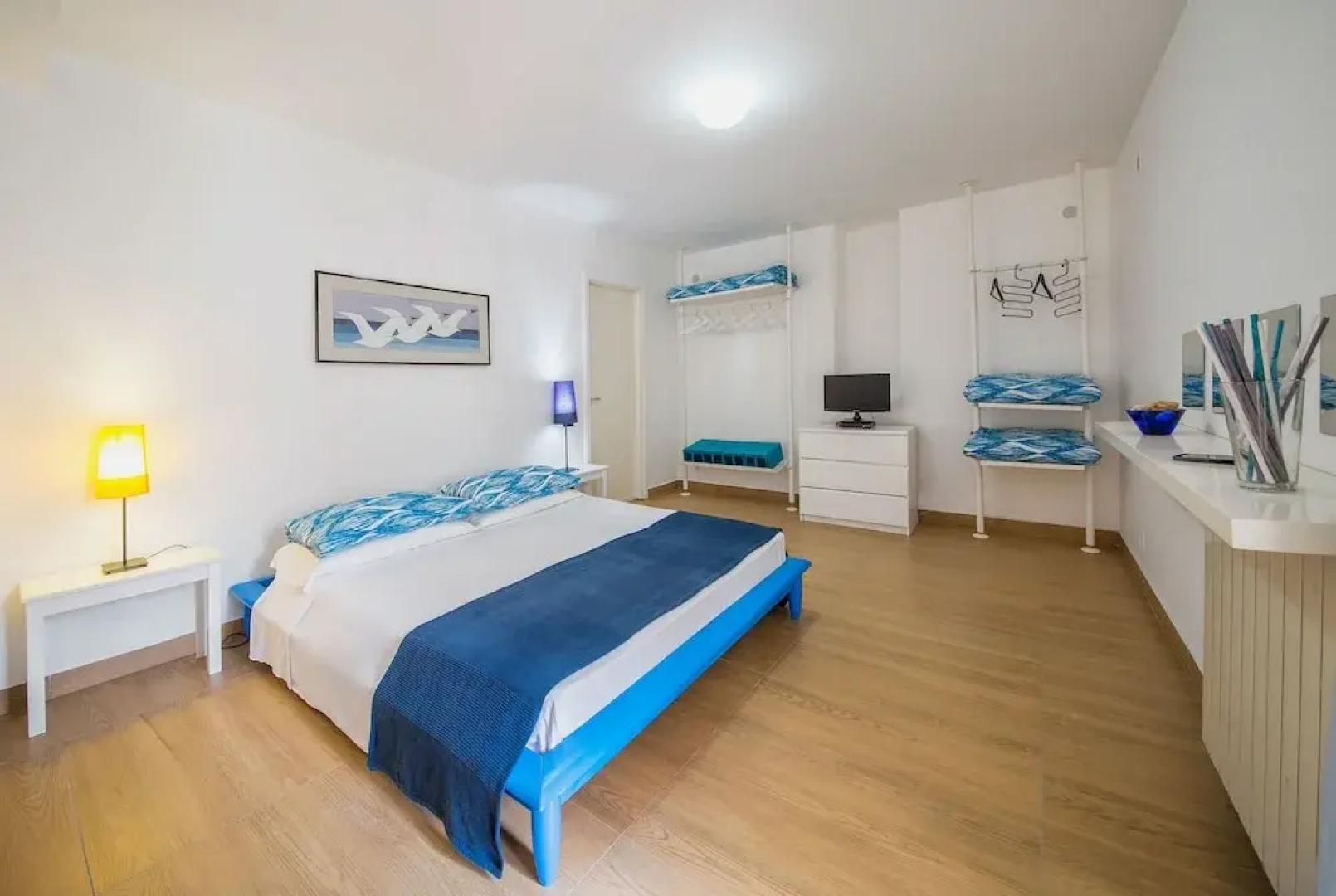 Gioia 13 Apartments & Rooms