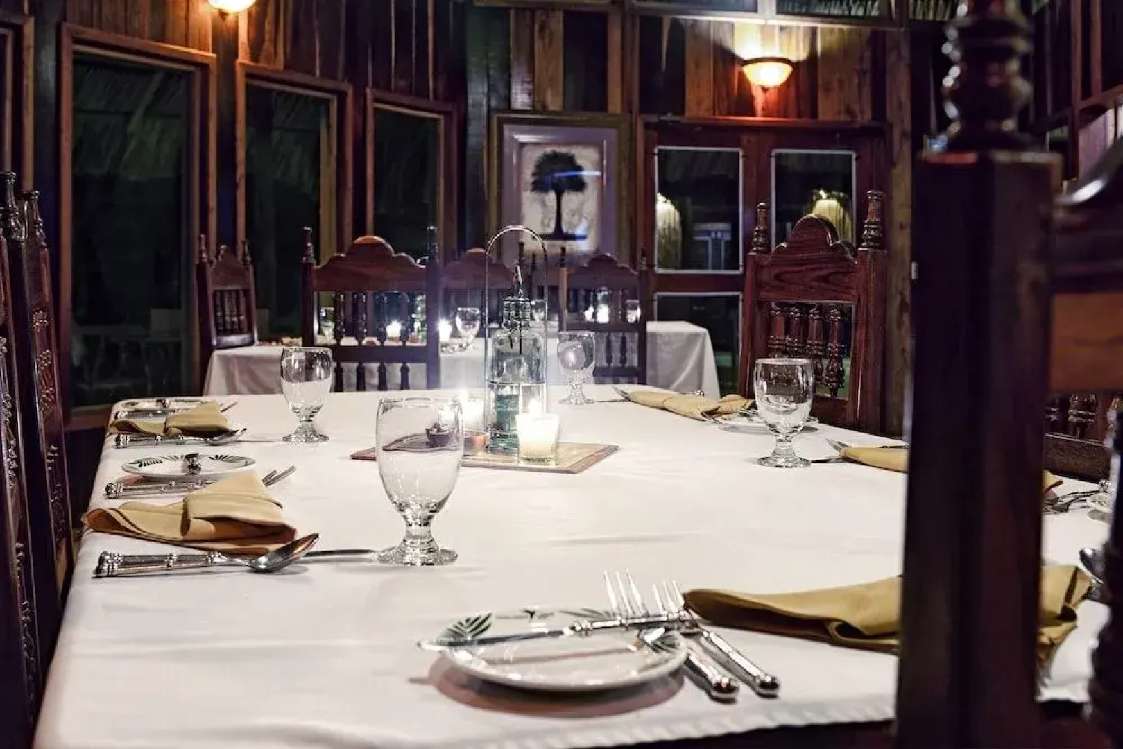 Chan Chich Lodge