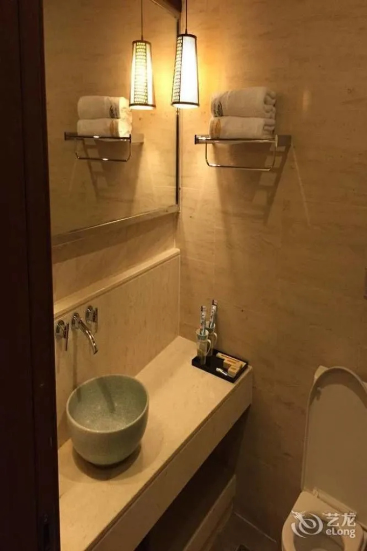 Linyi Pattaya Hotel