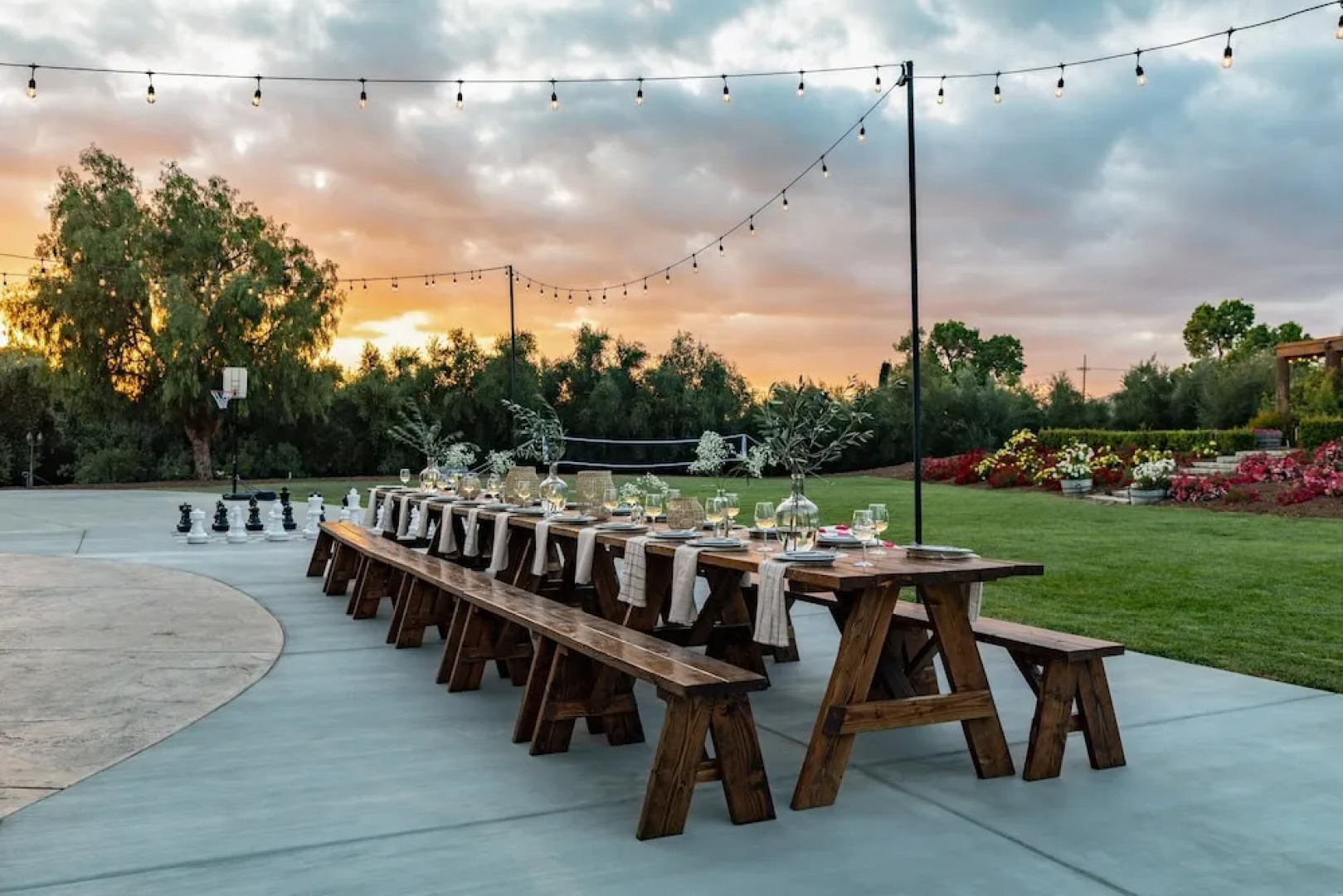 Wilson Creek Manor By Avantstay Sleeps 10! Amazing Estate w/ Pool & Game Room