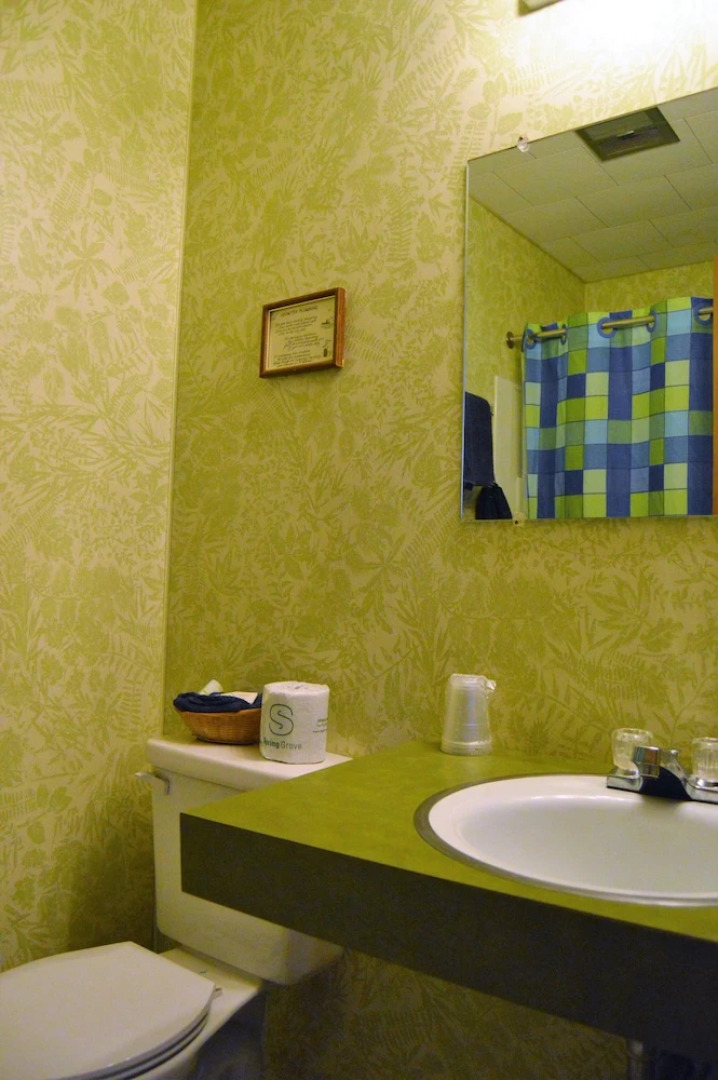 Baileys Sunset Motel and Cottages