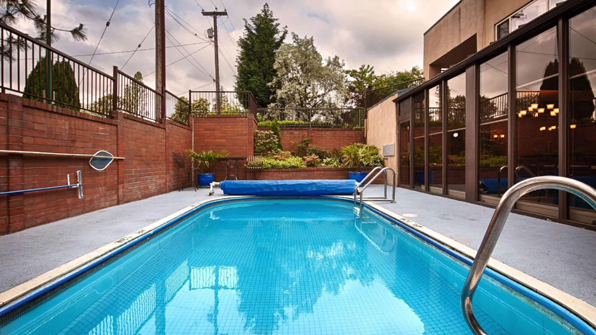 SureStay Plus by Best Western Coquitlam