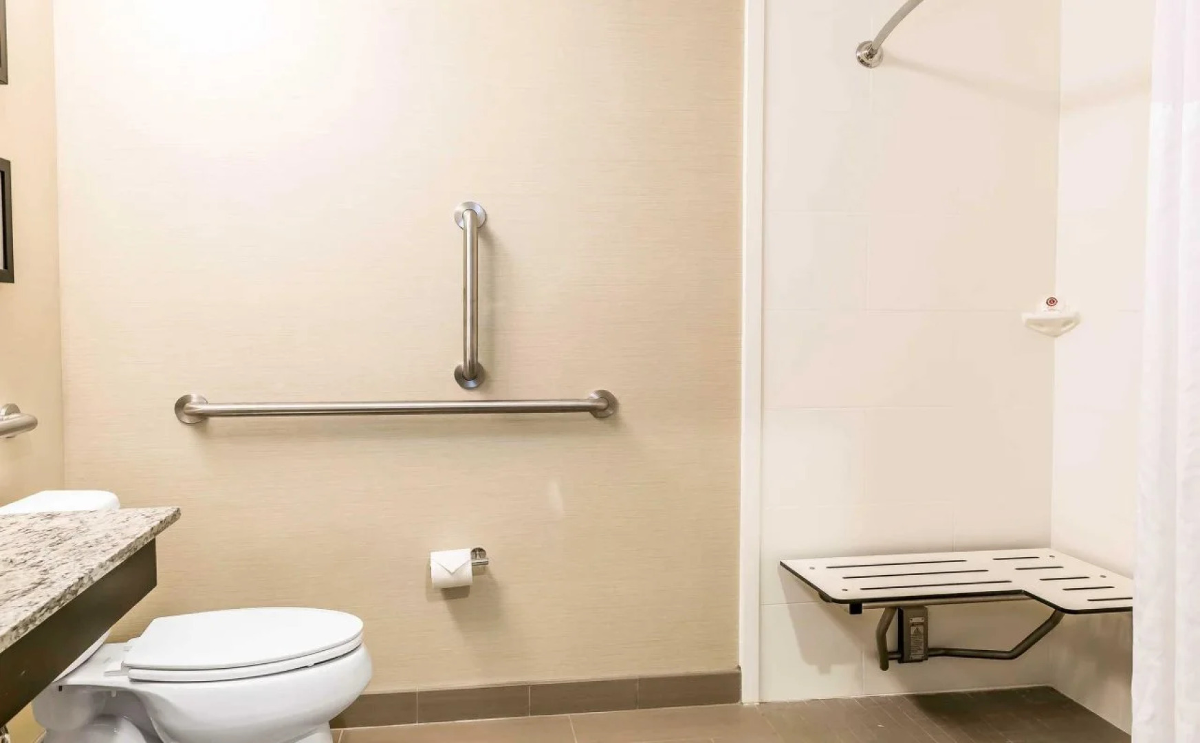 Comfort Suites Mason near Kings Island