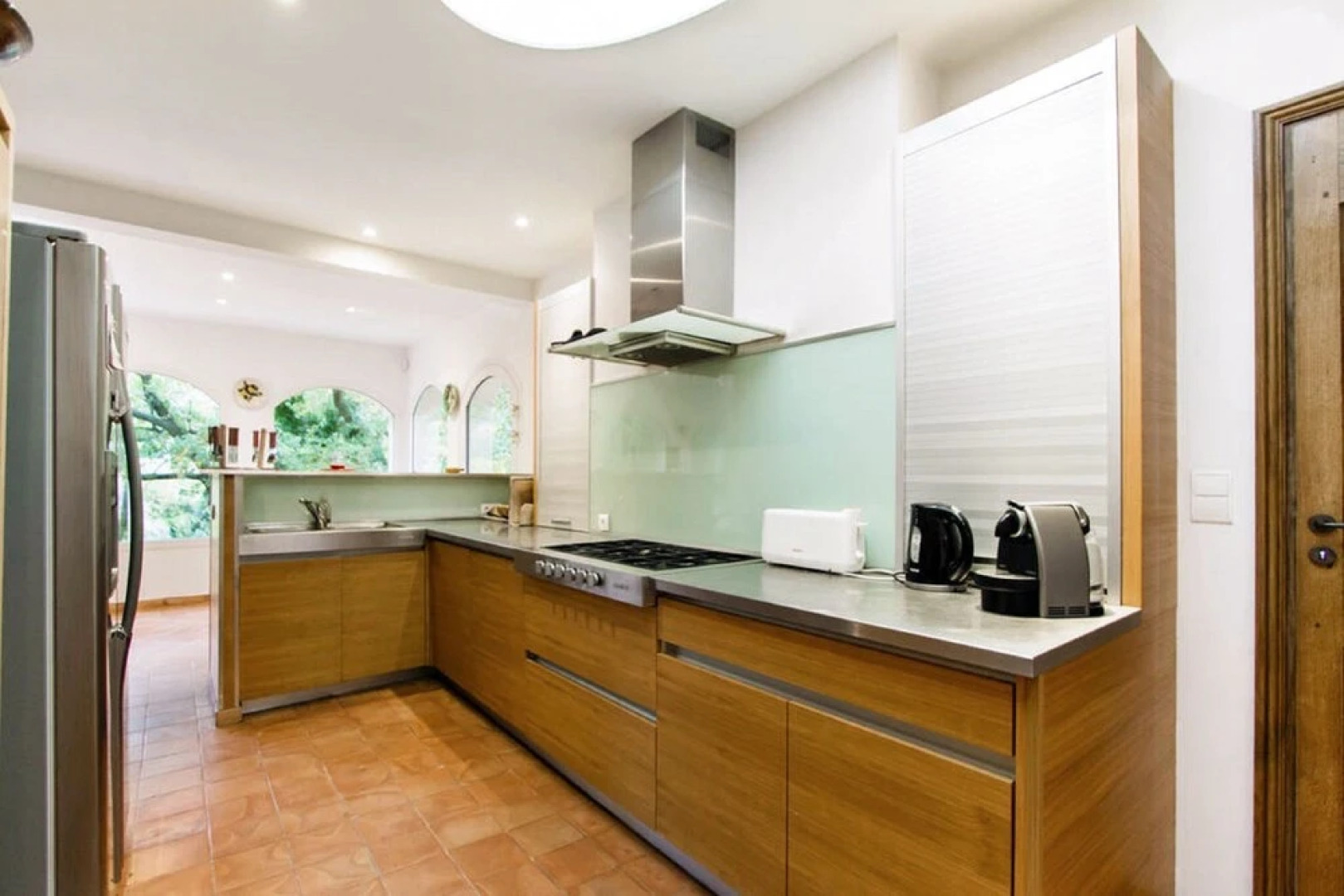 A Luxurious, 5-bedroom Villa in Vence With a Swimming Pool and Spaciou