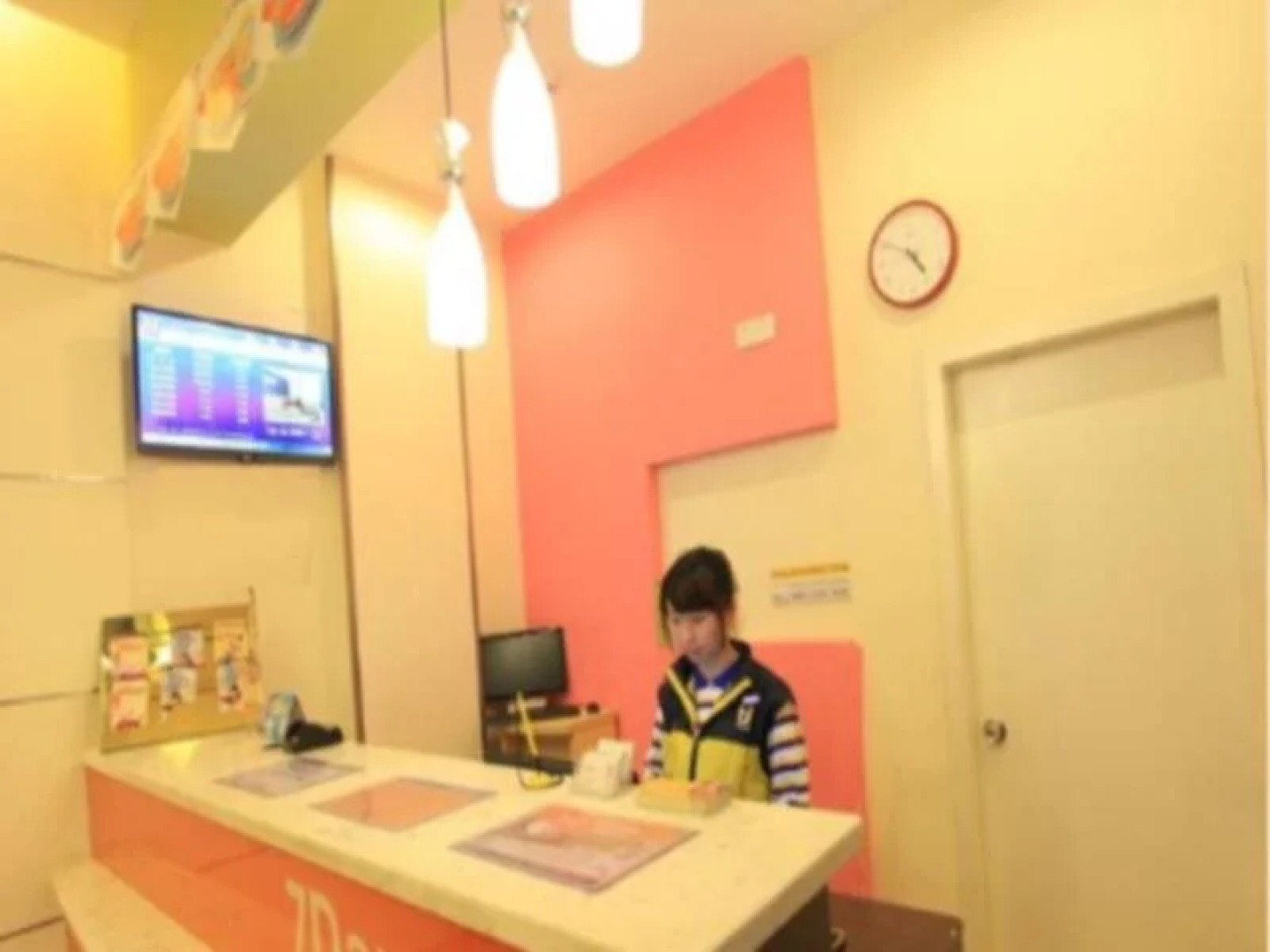 7Days Inn Zhangjiajie Huilong Road Pedestrian Street 2nd Branch