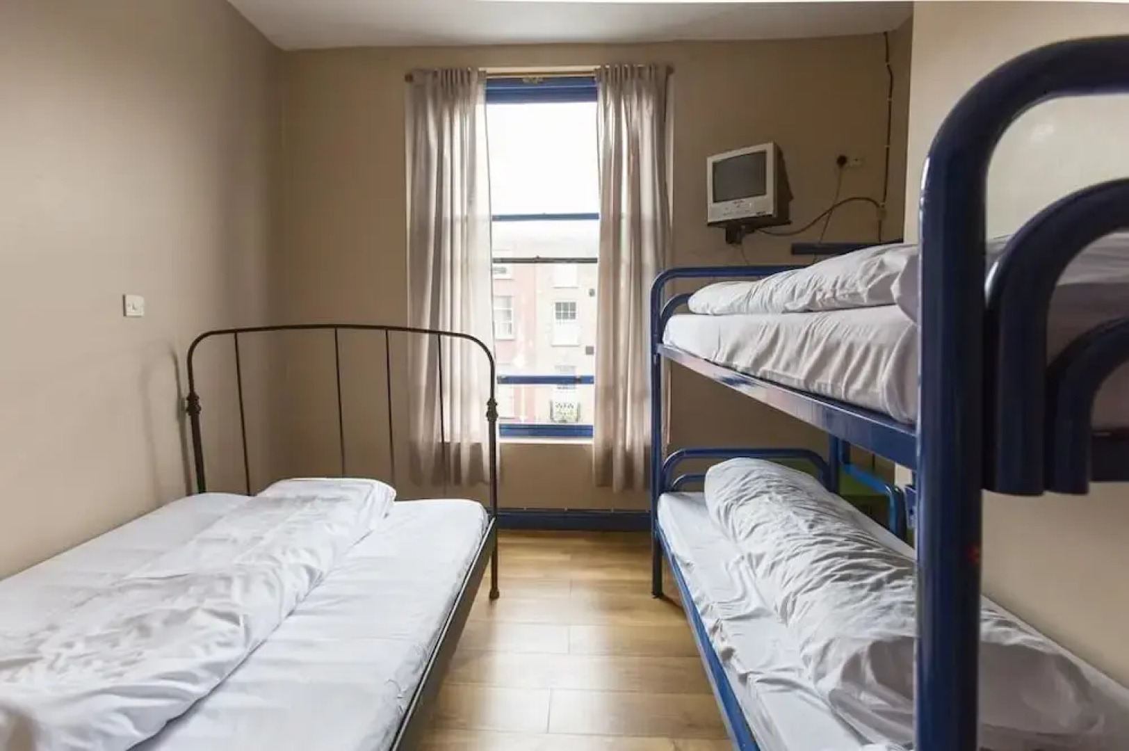 Backpackers D1Hostel