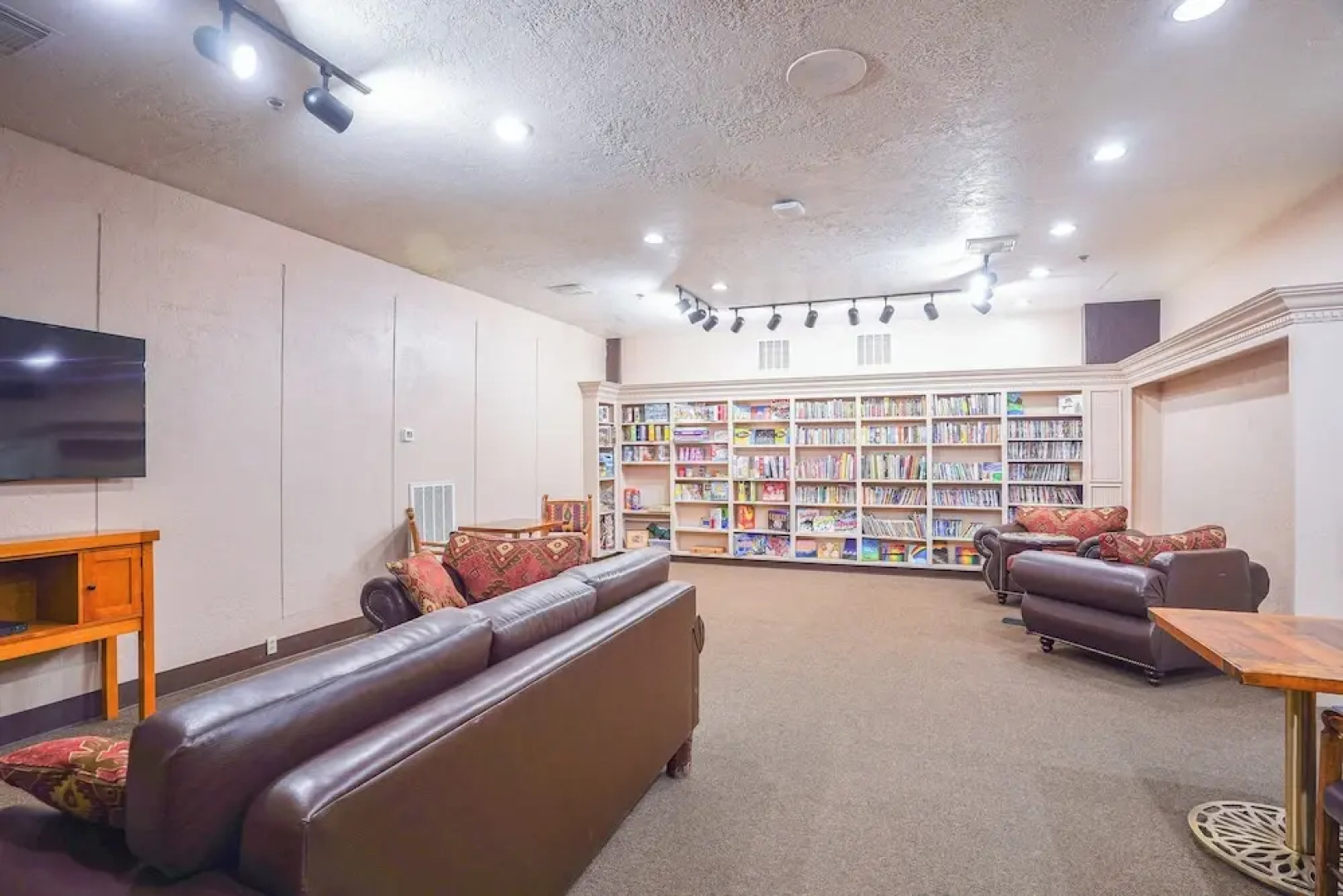 Cozy Brian Head Condo: Walk to Navajo Express Lift