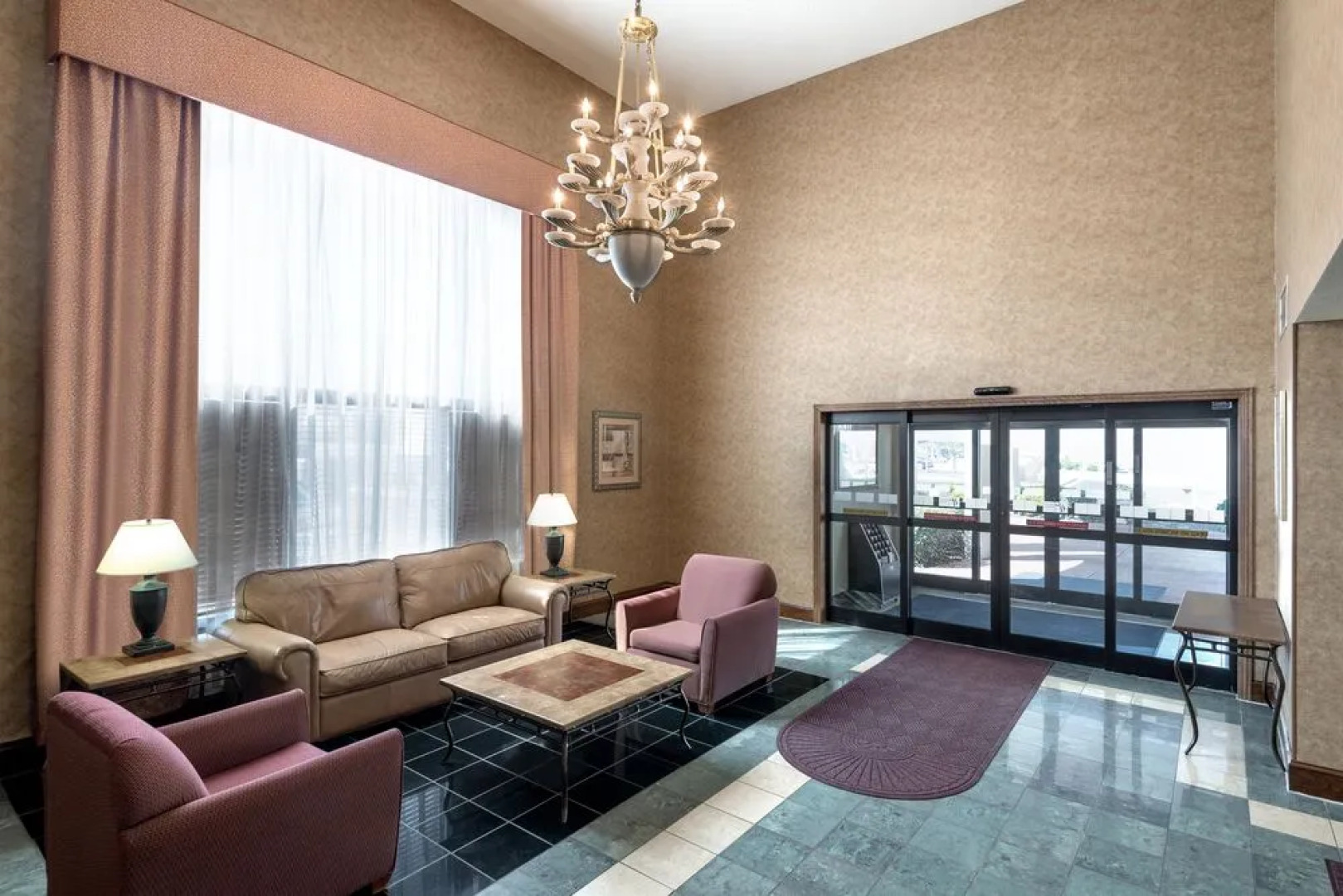 Holiday Inn Express Hotel & Suites Wilson I-95