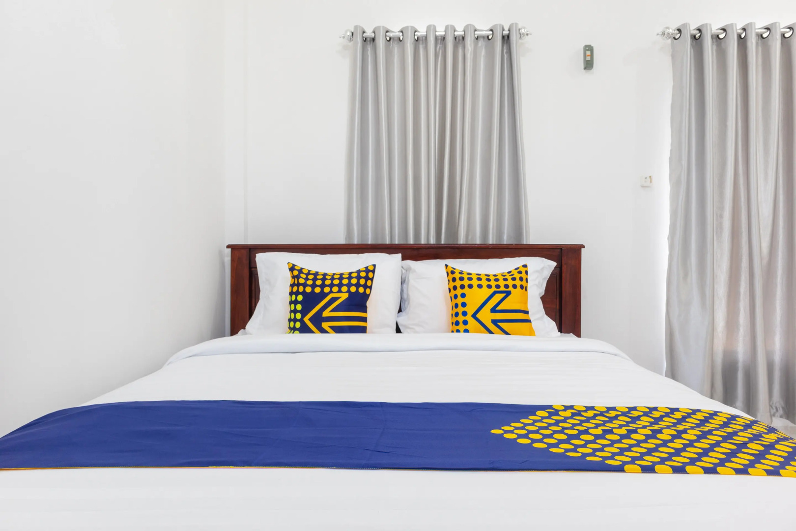 SPOT ON 2063 Bethania Residence