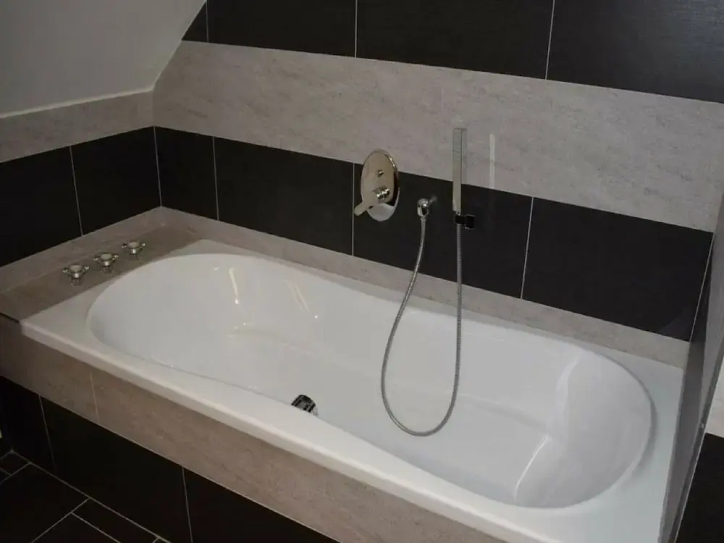 Beautiful Villa With Spacious Rooms