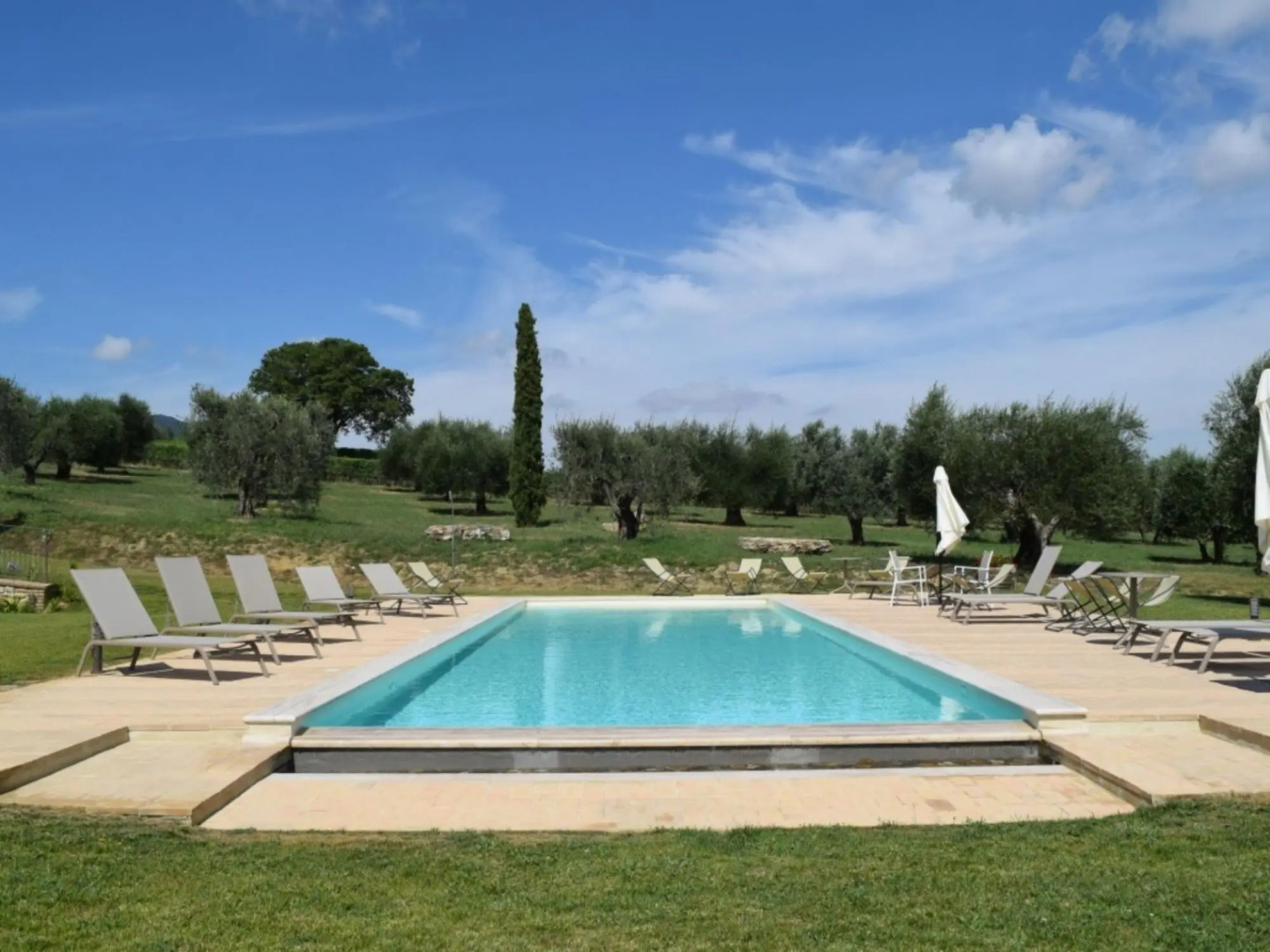 Luxury Villa With spa in Val d Orcia-villa LE Buche