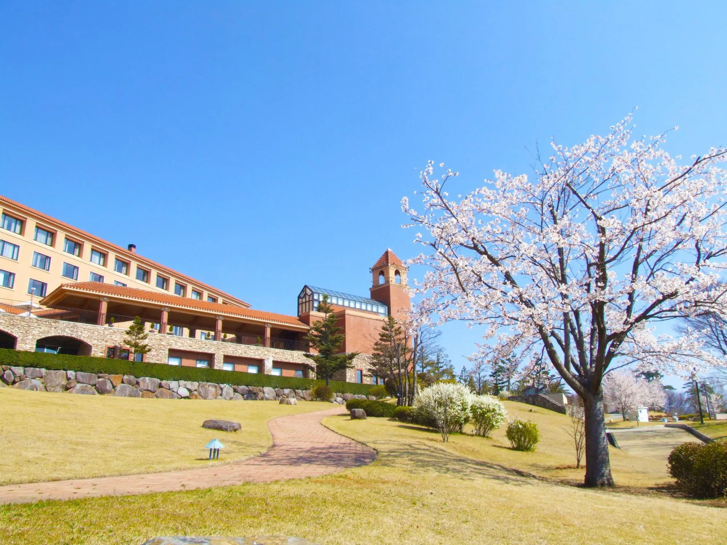 Fruit Park Fujiya Hotel