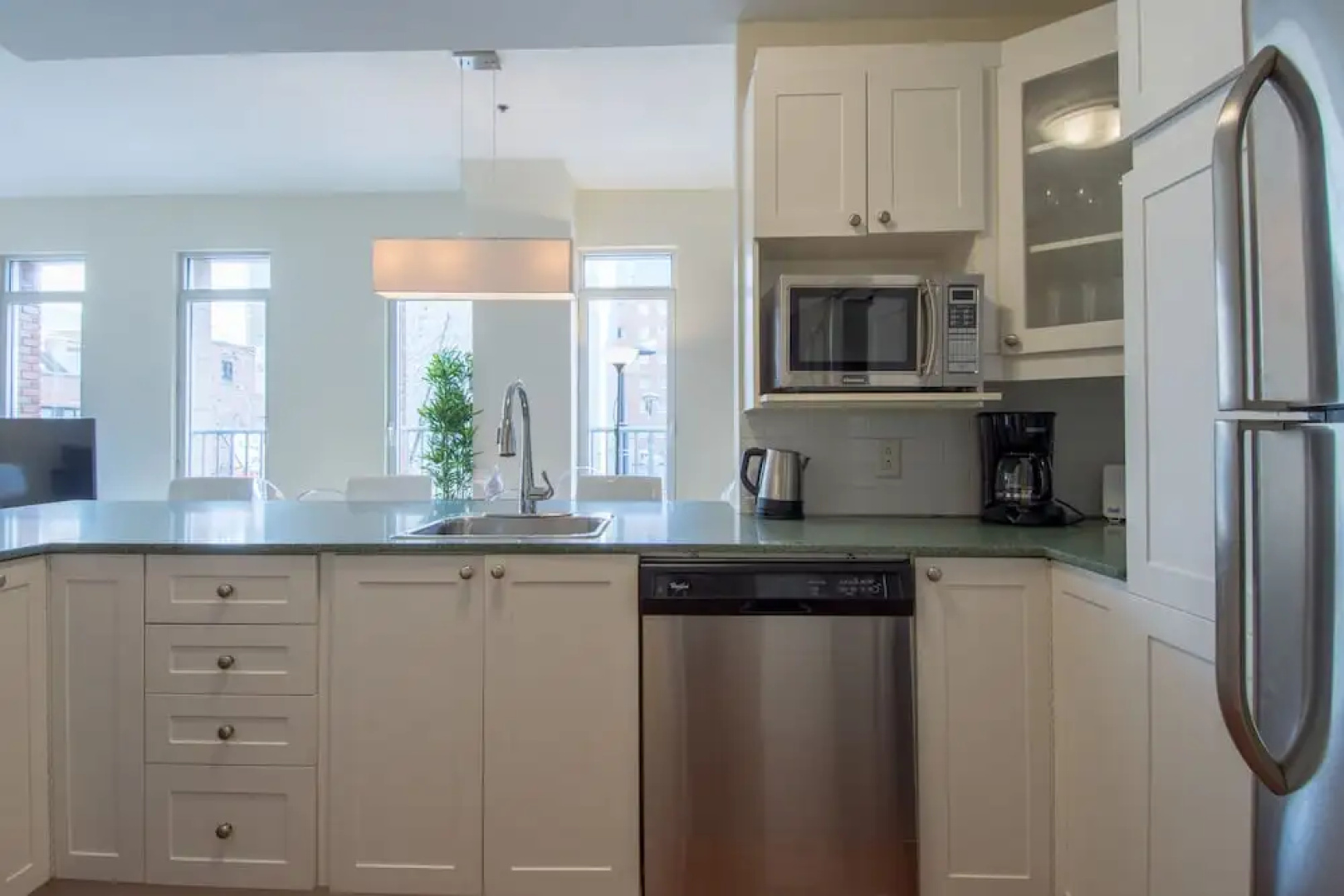 Airy Downtown Apartments by Nuage