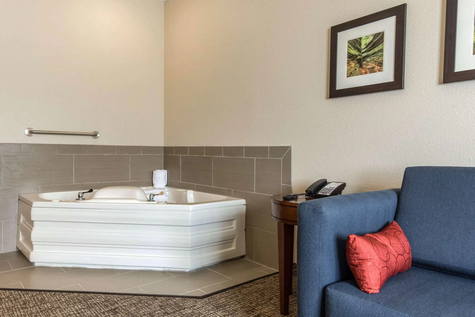 Comfort Inn La Porte