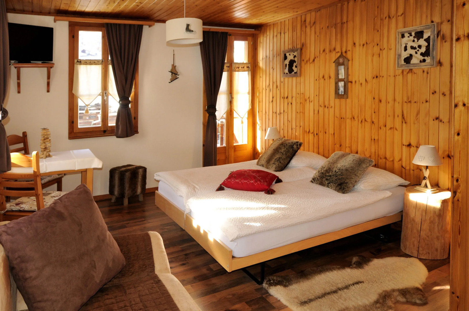 Hôtel Dents de Veisivi