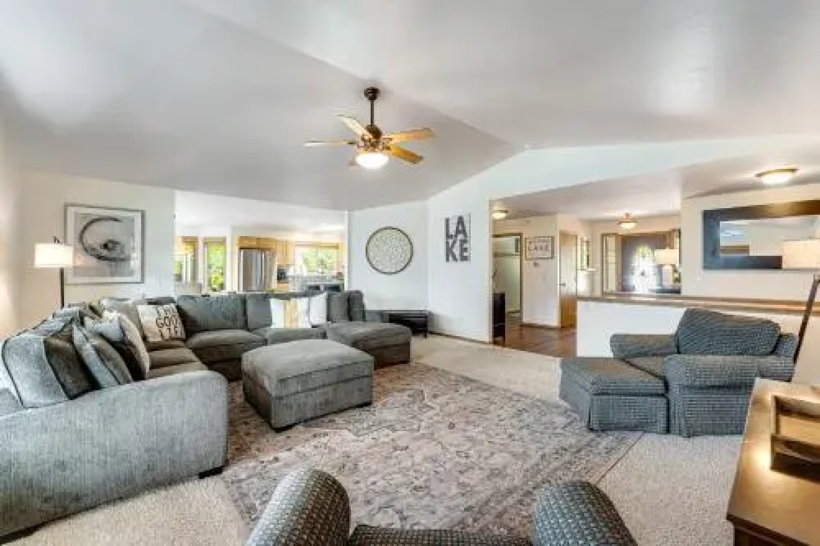 La Via Bella Retreat by the Lake