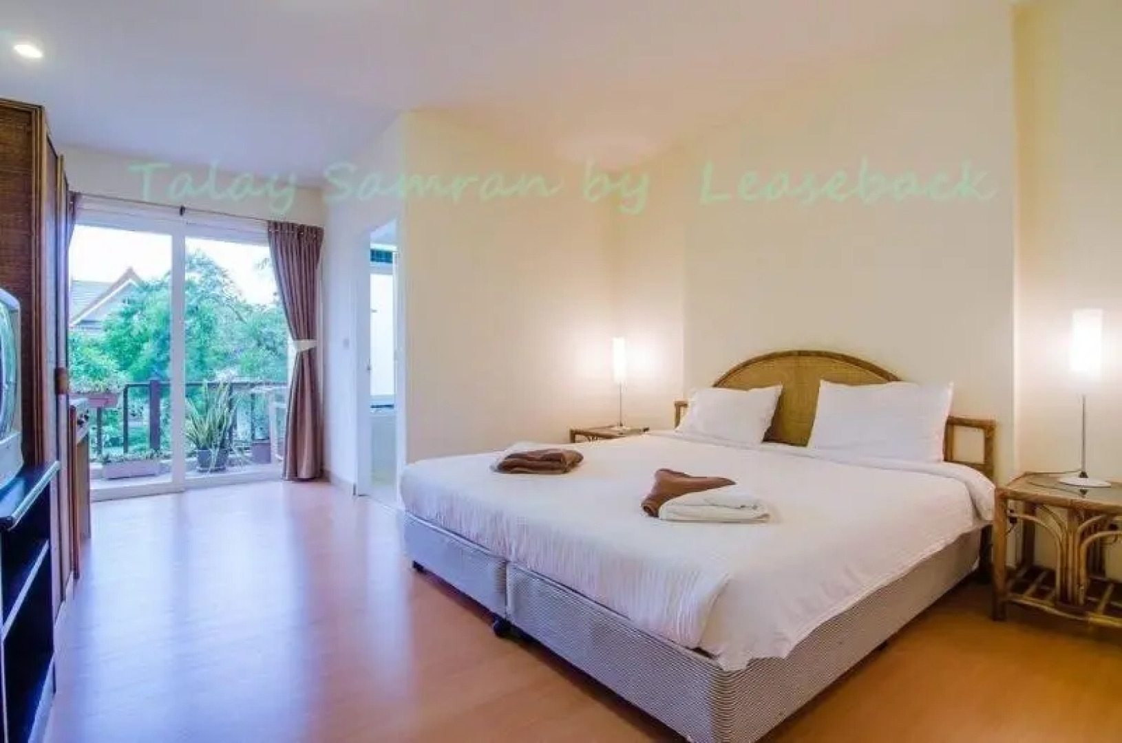 Baan Talay Samran Villa