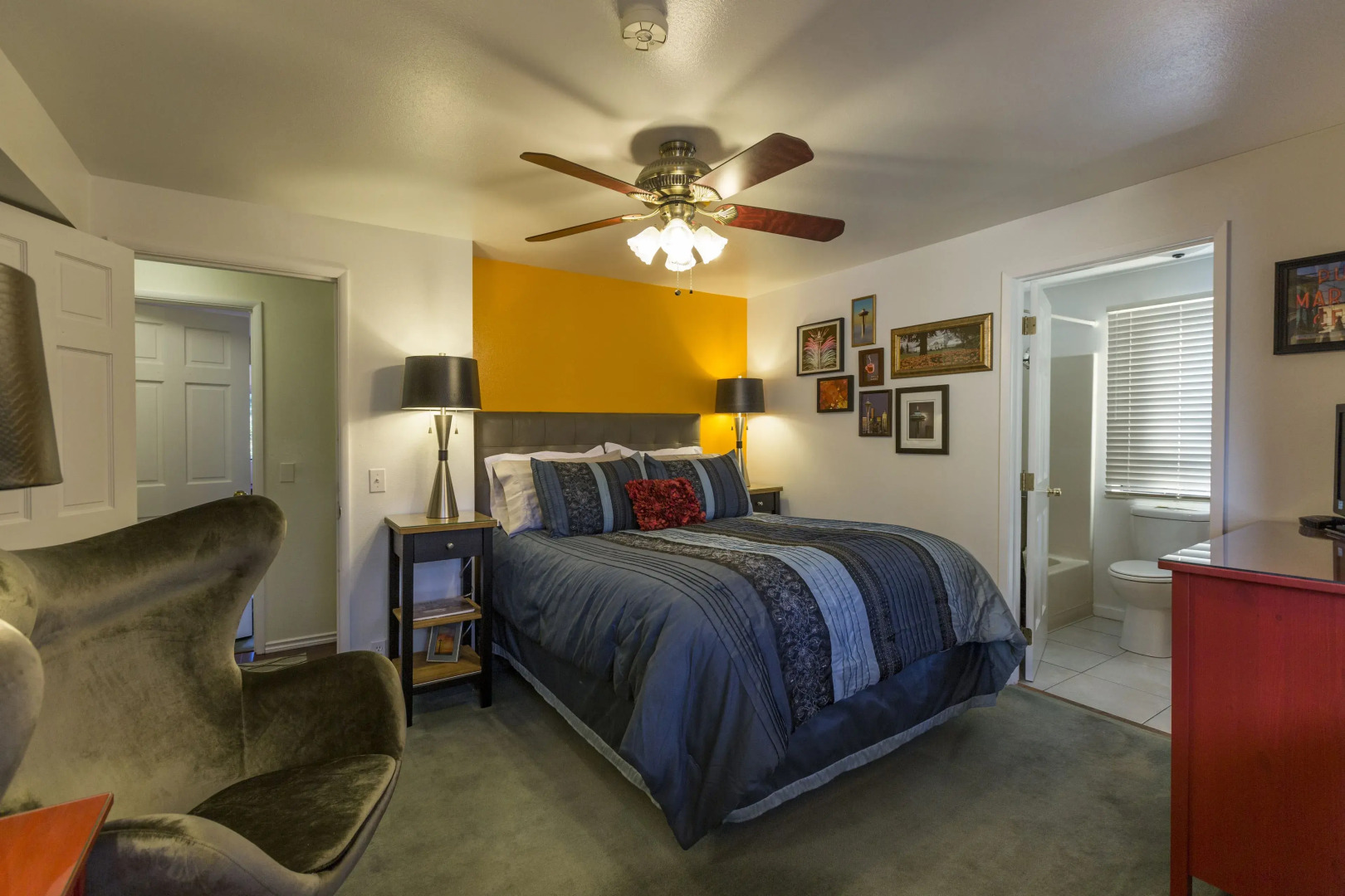 Hillside House Bed and Breakfast