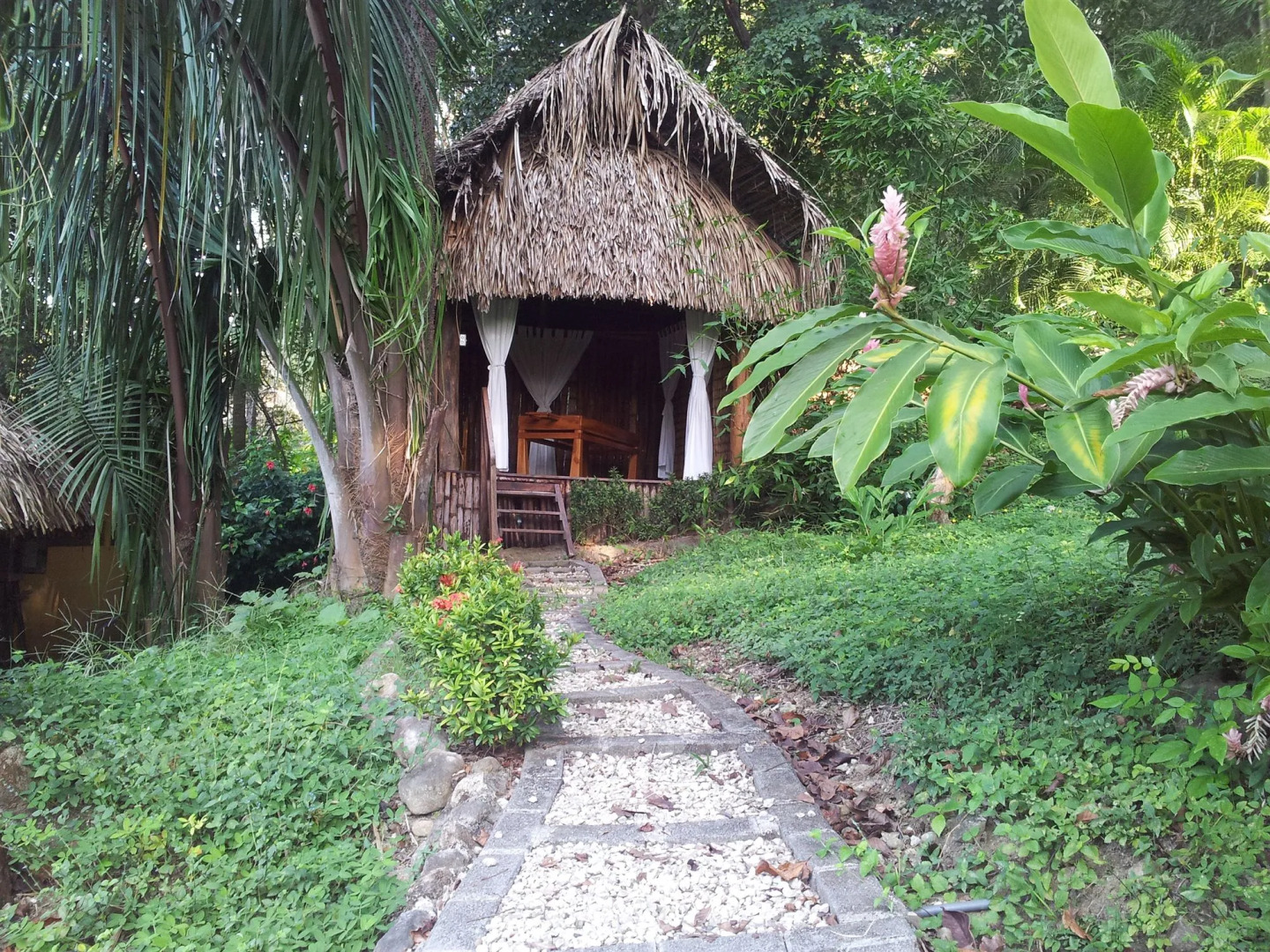 Esencia Hotel & Villas