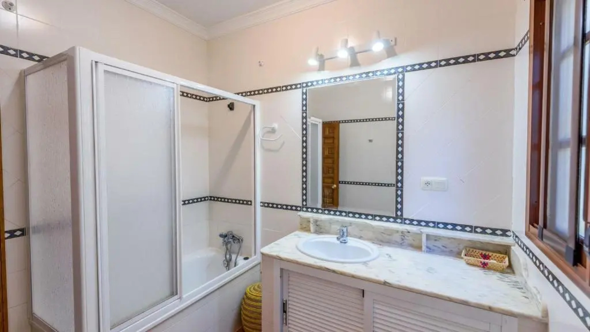 Casa Barrera El Gastor by Ruralidays