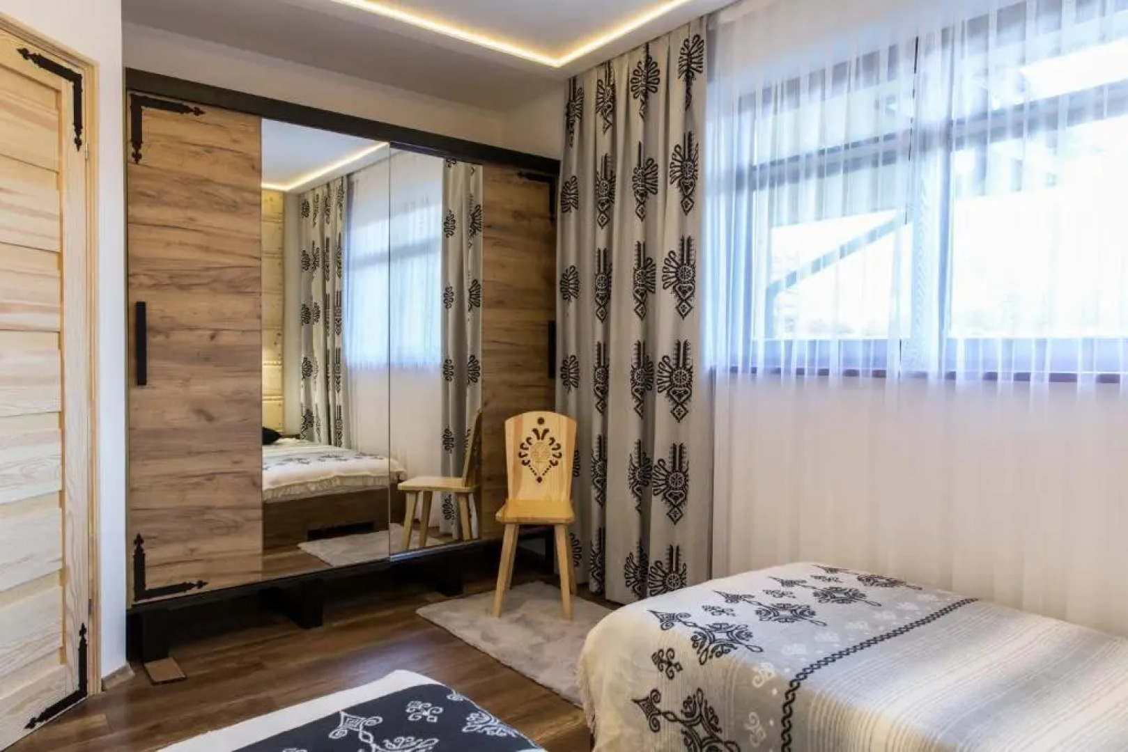 Sun & Snow Szymoszkowa Residence