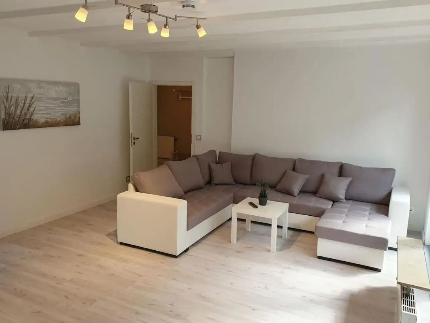 Tolle 125m² Erdgeschoßwohnung im Einzelhaus