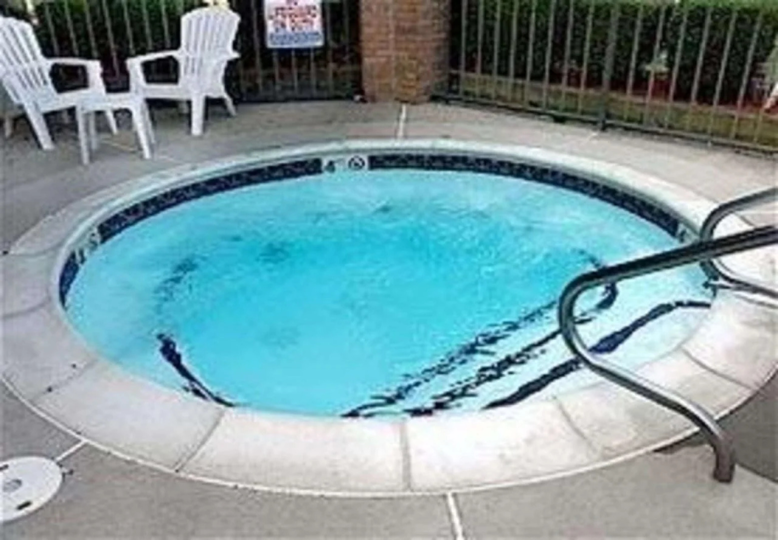 HomeTowne Studios By Red Roof Egg Harbor–Atlantic City Airport