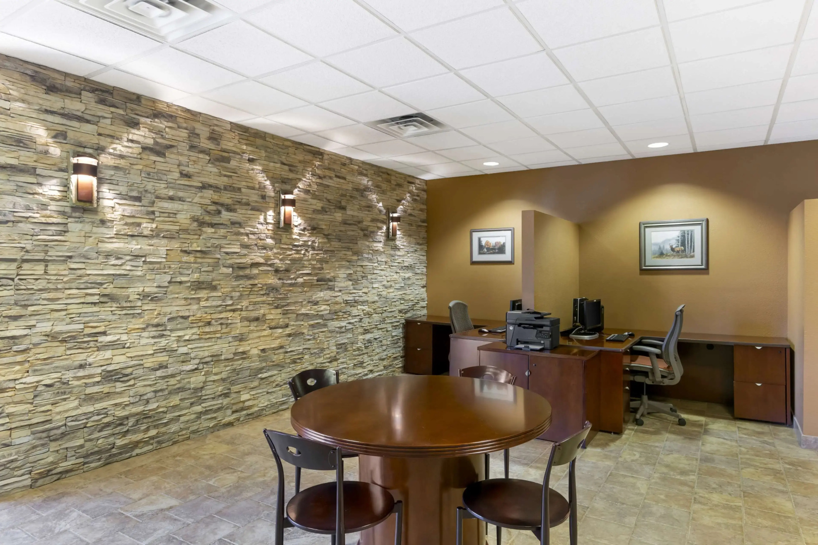 Best Western Plus Raton Hotel