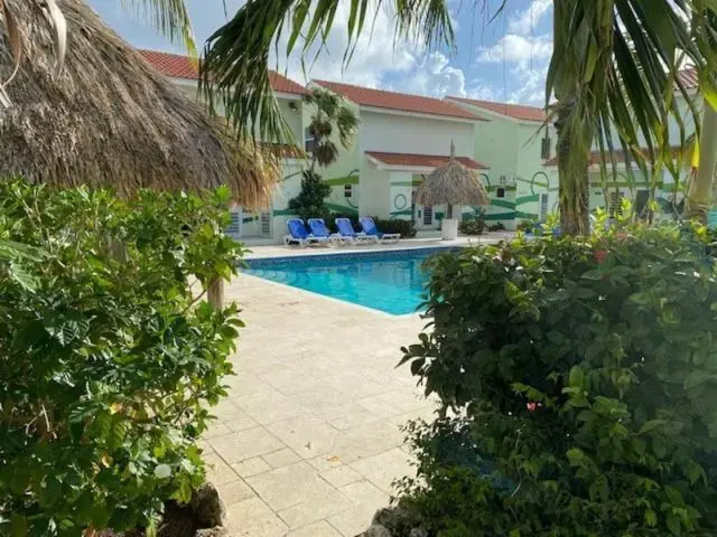 Blue Lagoon Apartment