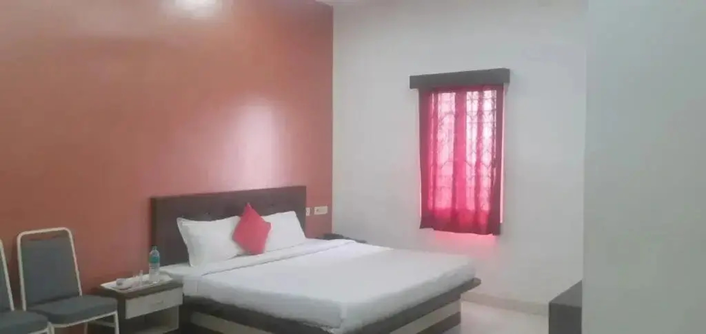 Priyanka Residency by OYO Rooms