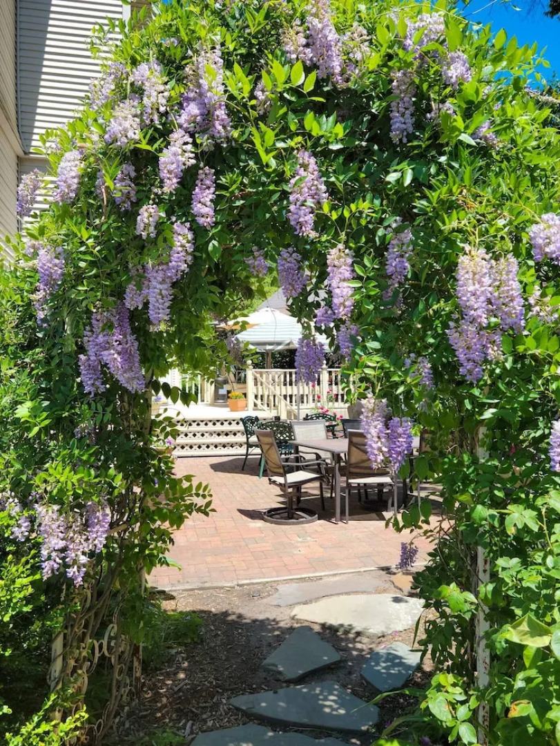 The Lamplighter Bed & Breakfast of Ludington