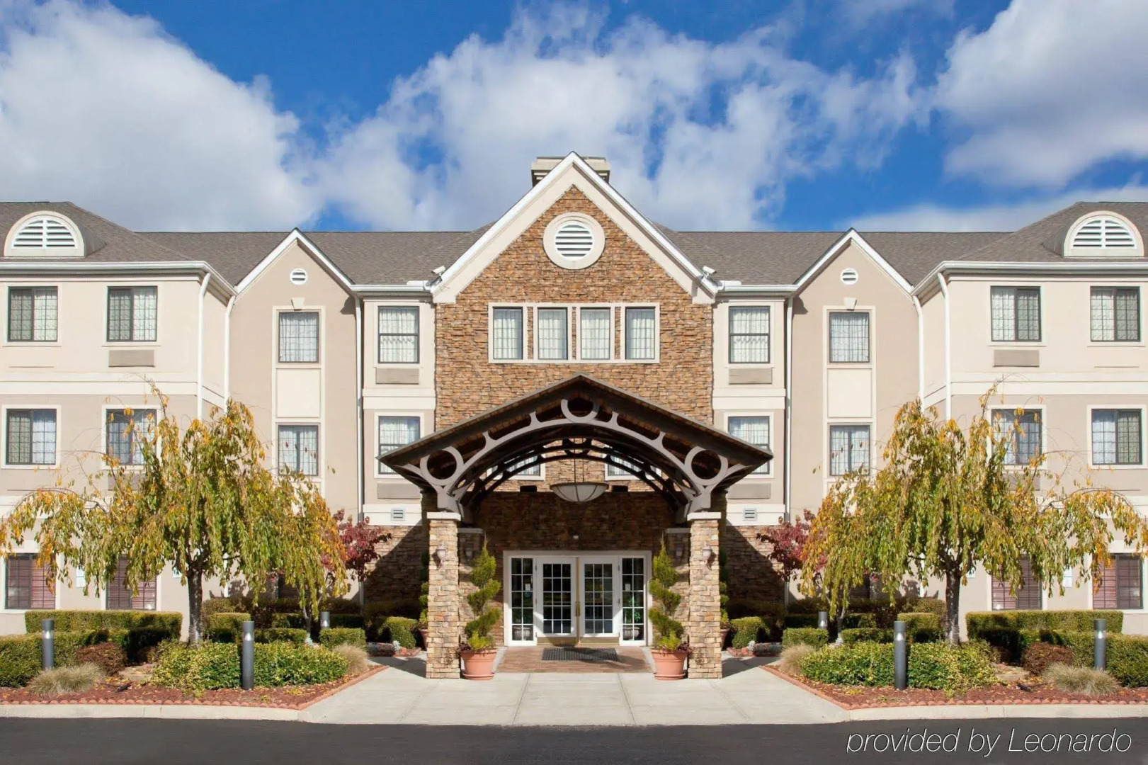 Staybridge Suites Columbus-Airport by IHG