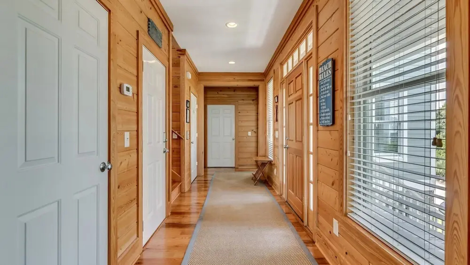 Mr Bugs Summer House by Peace Vacations