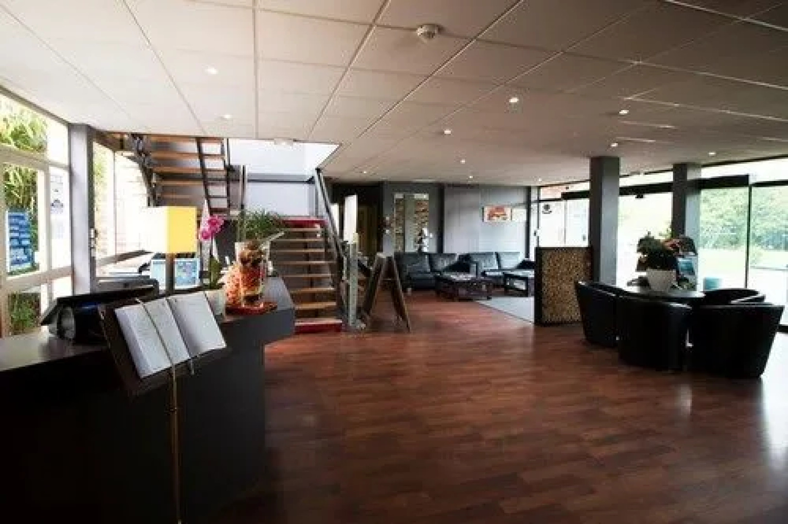 Adonis Villefranche Ambiance Hotel