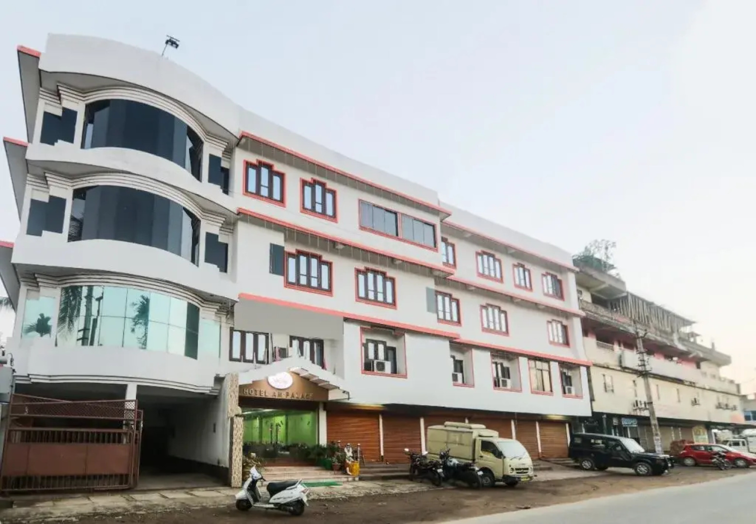 Hotel Am Palace by OYO Rooms