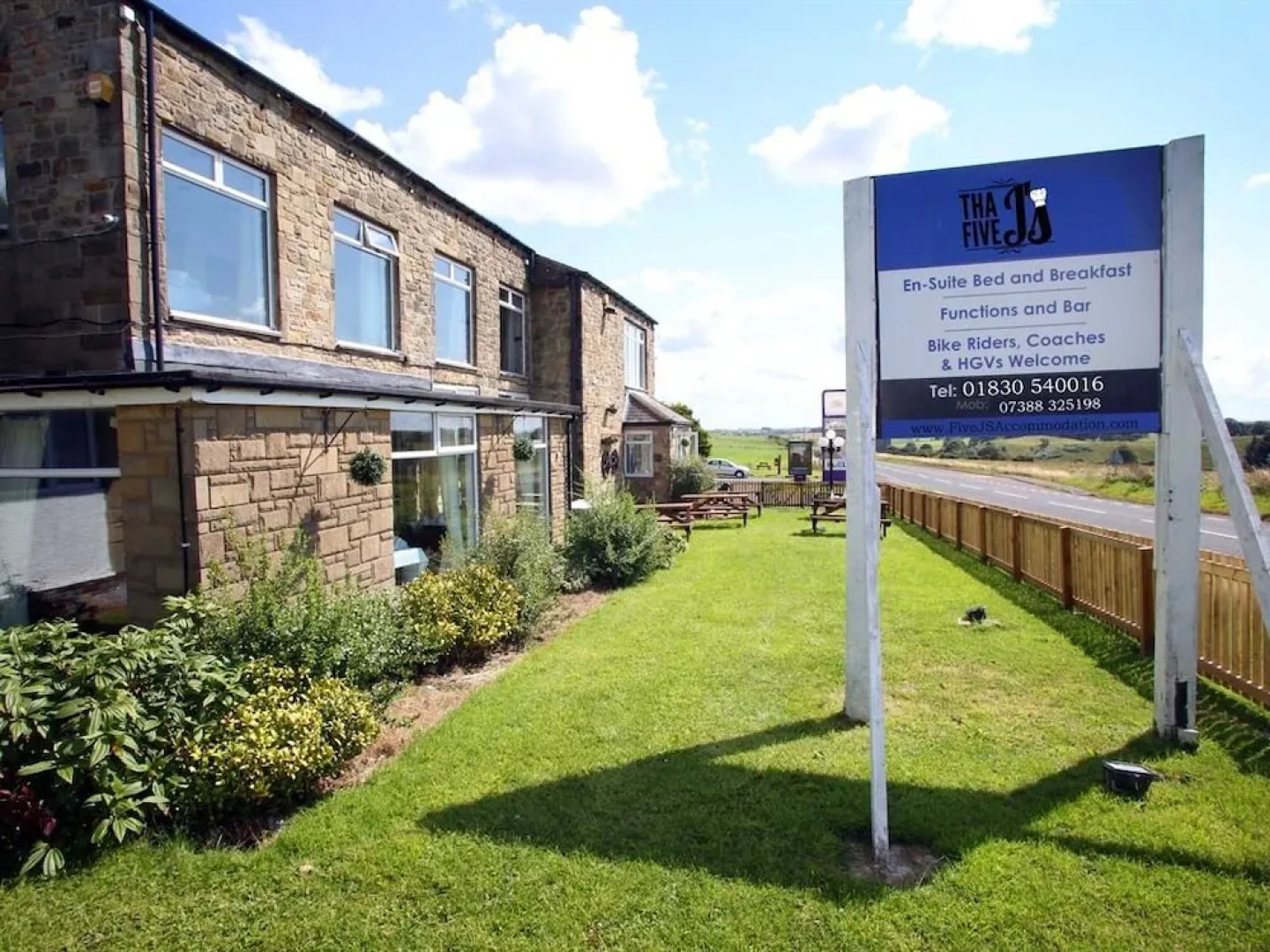 Five JS Accommodation