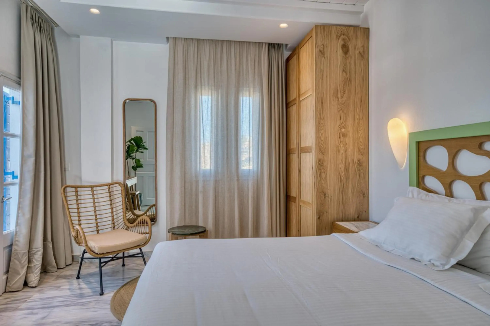 San Antonio Summerland