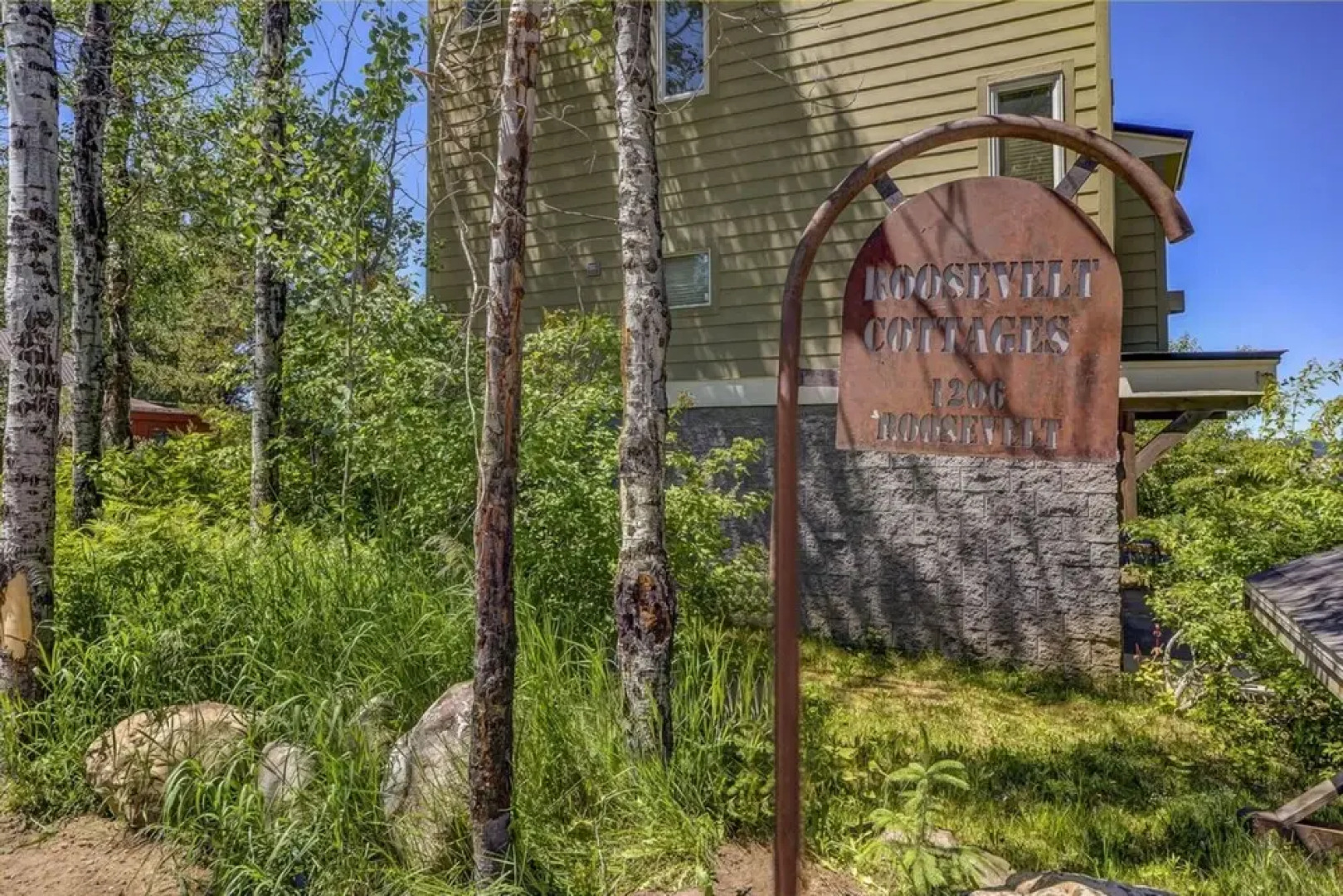 The Red Cottage by Casago Mccall - Donerightmanagement