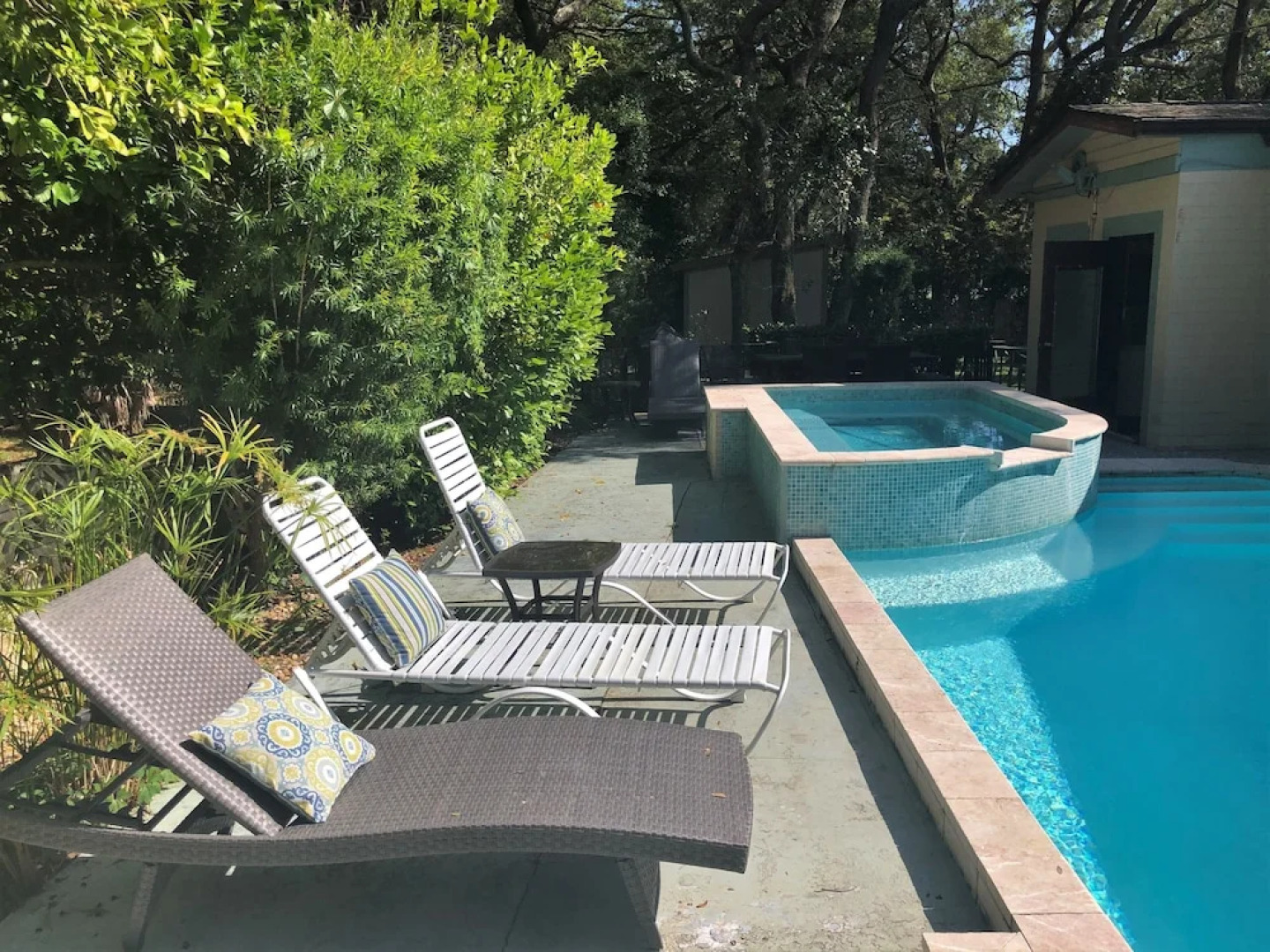 Kisses Cottage by Jekyll Realty